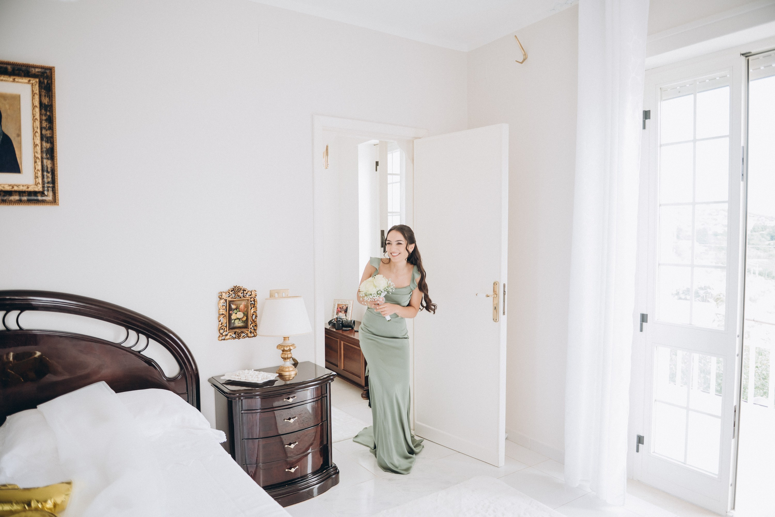 NICOLE & OTO. Ciao, benvenuta! Sono Anastasia la vostra fotografa per il matrimonio