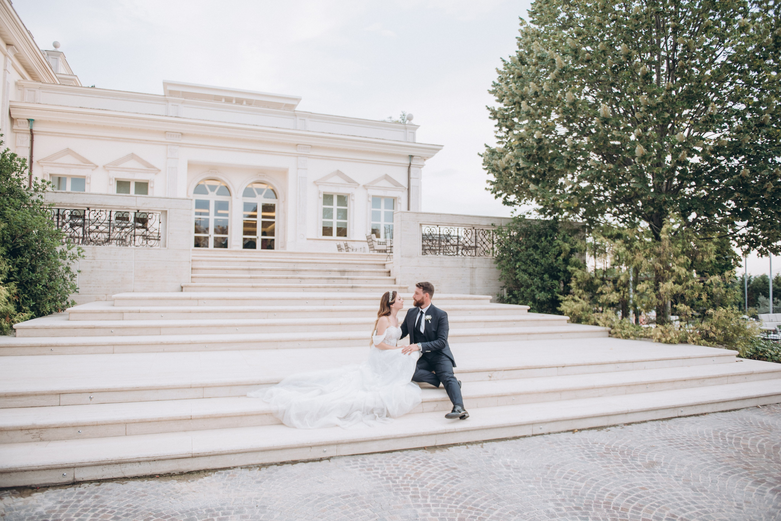 ANNA E LEONARDO. Ciao, benvenuta! Sono Anastasia la vostra fotografa per il matrimonio