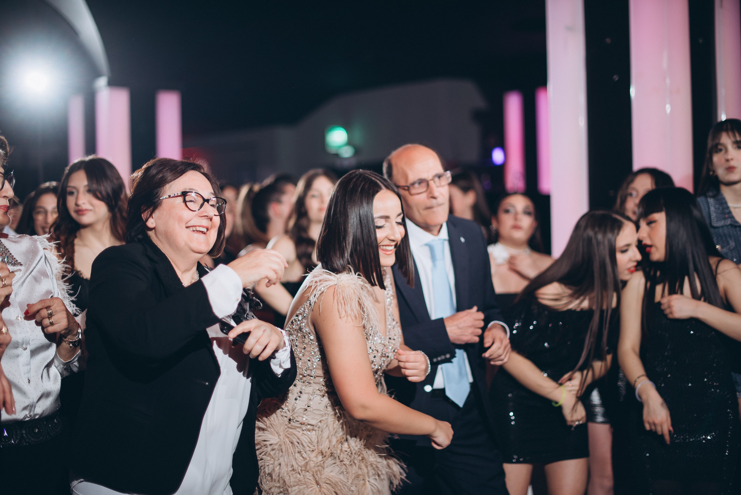 COMPLEANNO DI LAURA. Ciao, benvenuta! Sono Anastasia la vostra fotografa per il matrimonio