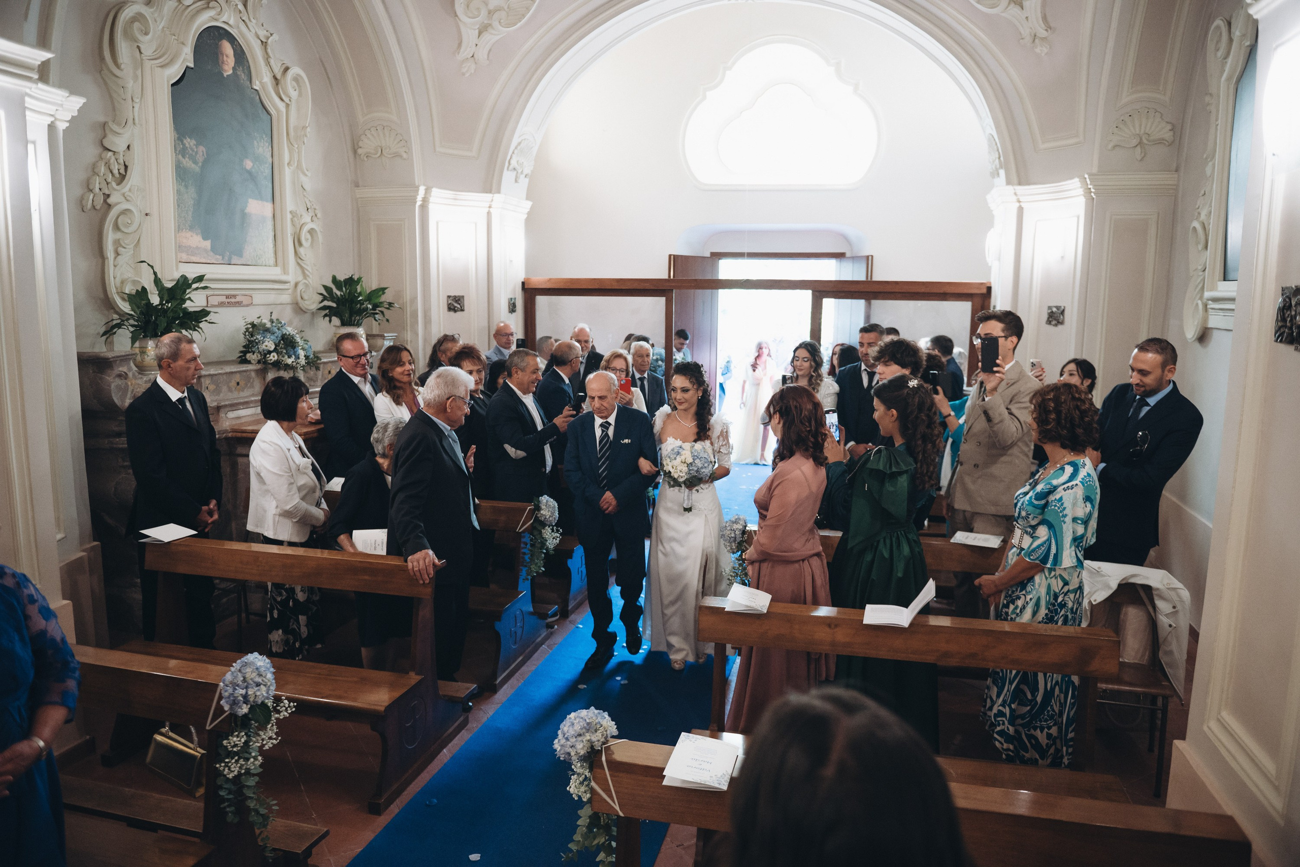 Marilù e Vittorio. Ciao, benvenuta! Sono Anastasia la vostra fotografa per il matrimonio