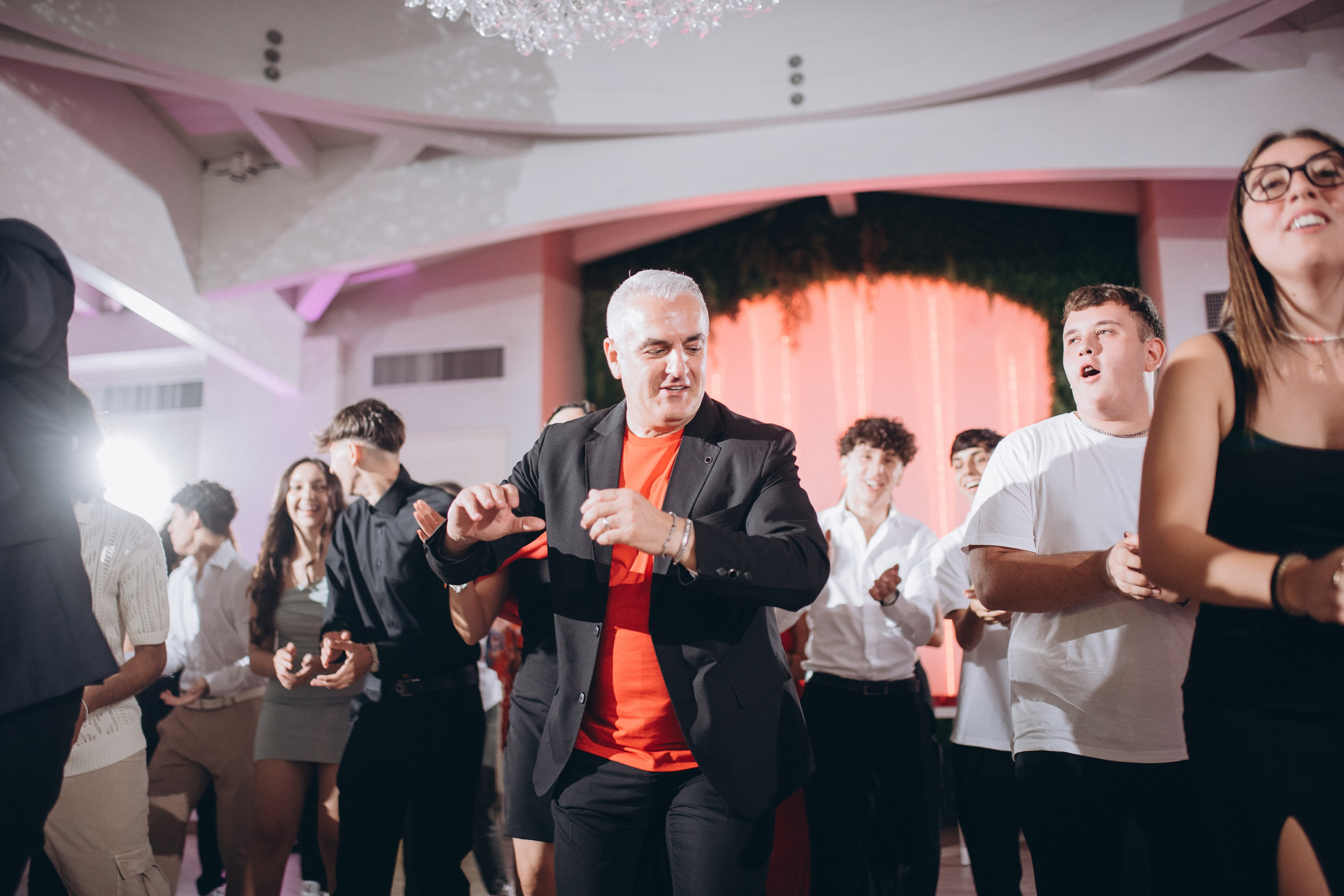 Compleanno di Michele. Ciao, benvenuta! Sono Anastasia la vostra fotografa per il matrimonio