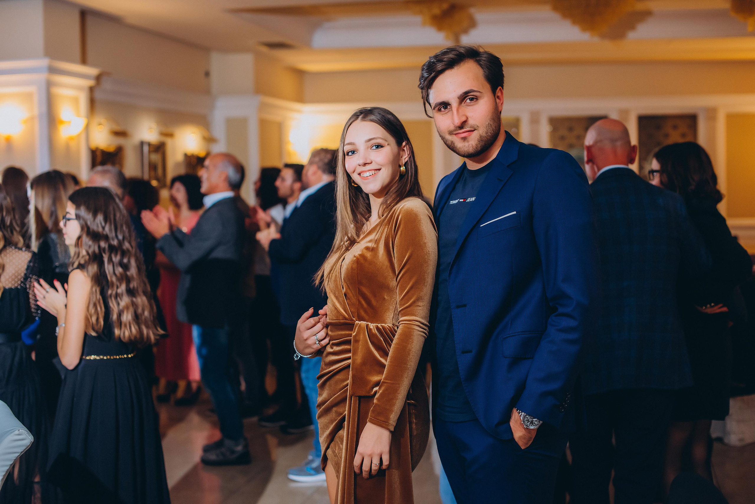 18 anni di Francesca. Ciao, benvenuta! Sono Anastasia la vostra fotografa per il matrimonio