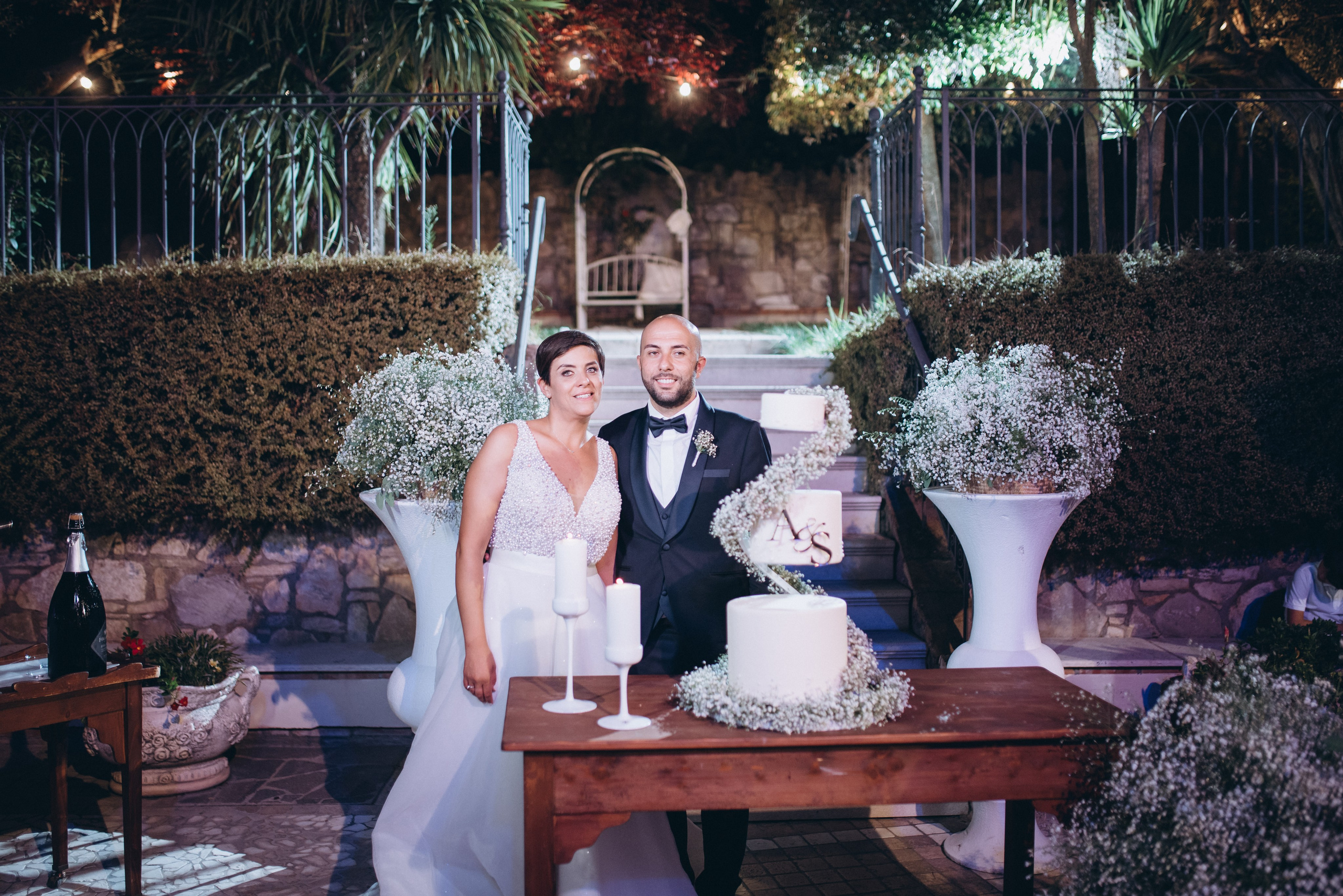 TONI & SABRINA. Ciao, benvenuta! Sono Anastasia la vostra fotografa per il matrimonio