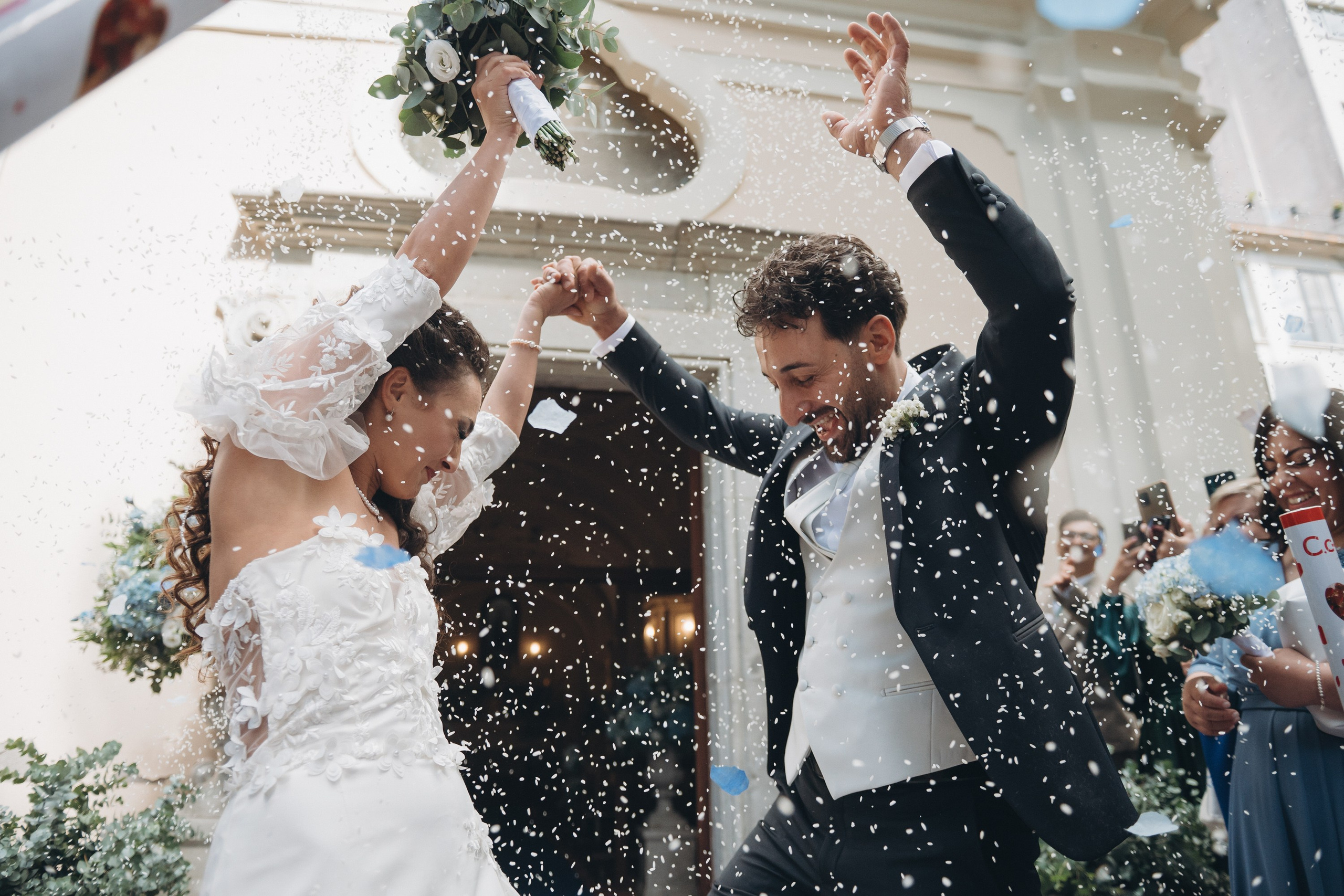 Marilù e Vittorio. Ciao, benvenuta! Sono Anastasia la vostra fotografa per il matrimonio