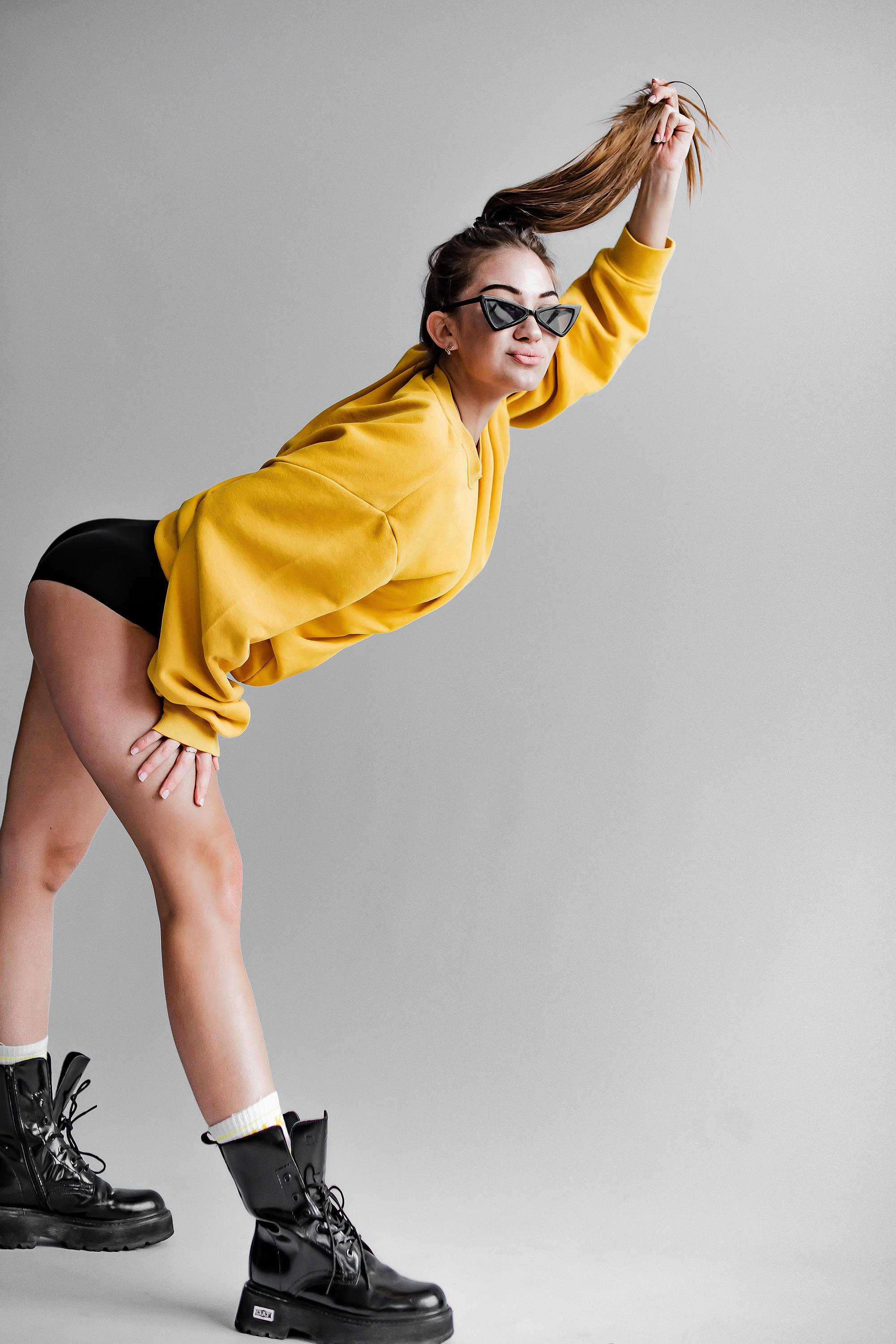 Gulia. Ciao, benvenuta! Sono Anastasia la vostra fotografa per il matrimonio