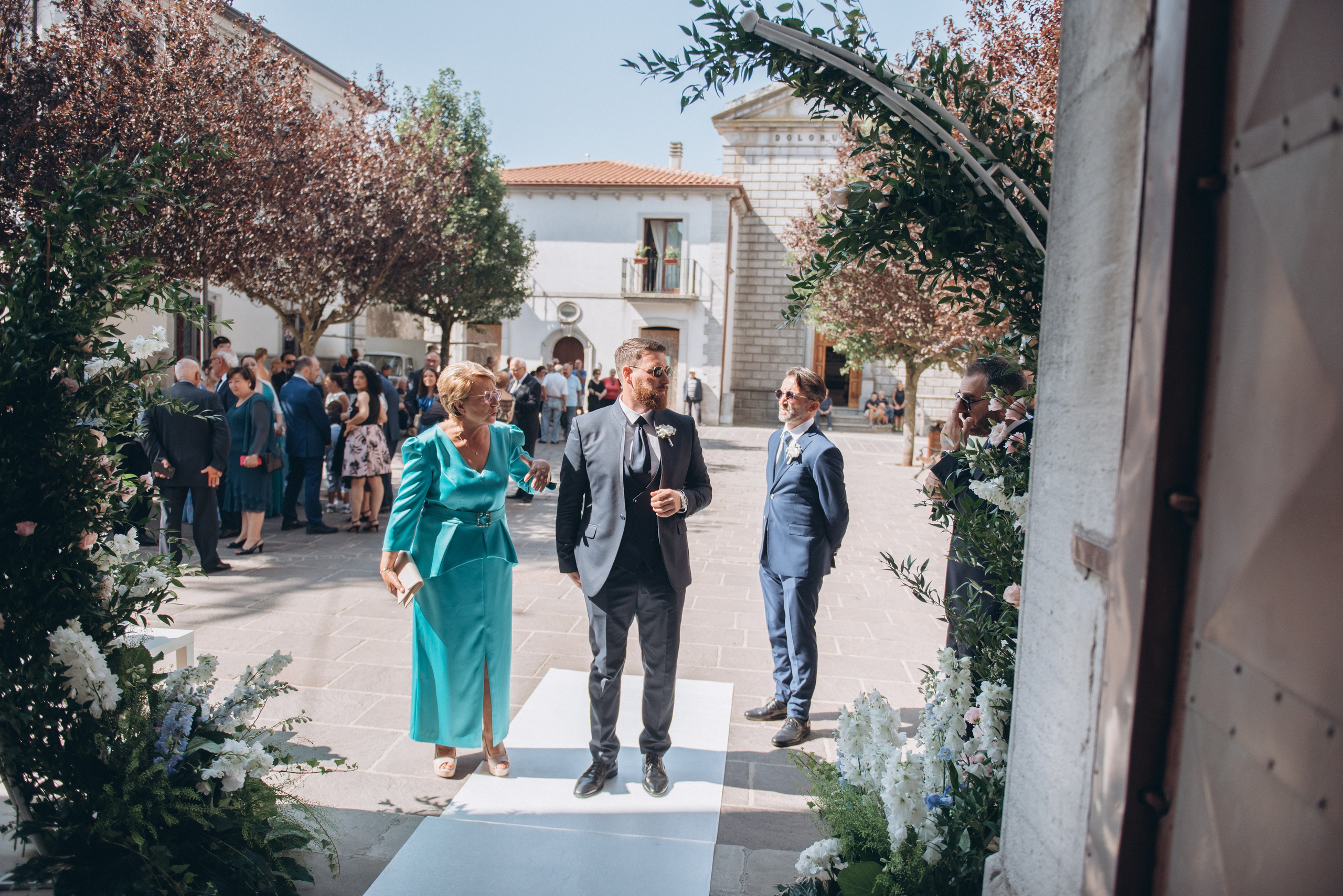 ANNA E LEONARDO. Ciao, benvenuta! Sono Anastasia la vostra fotografa per il matrimonio