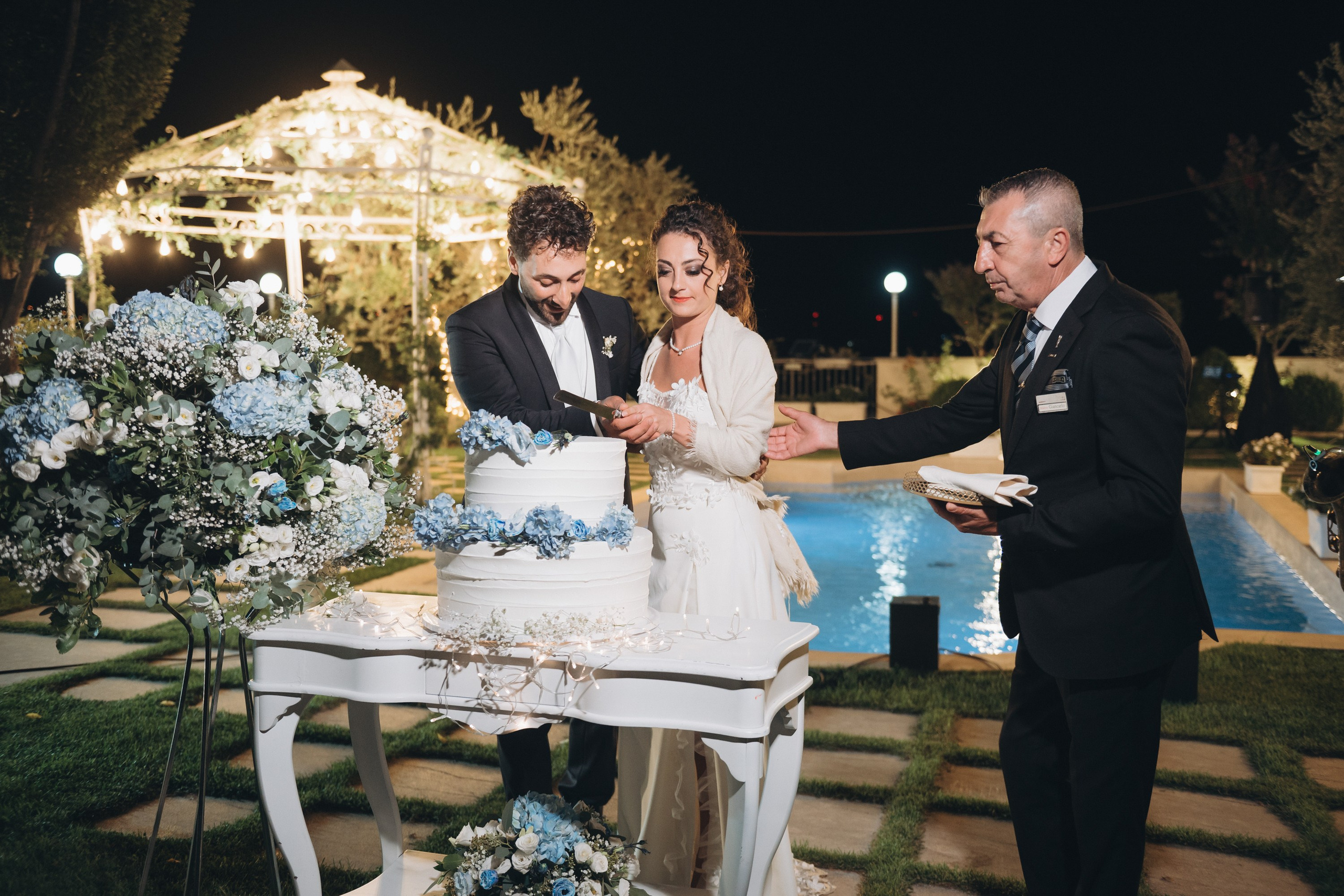 Marilù e Vittorio. Ciao, benvenuta! Sono Anastasia la vostra fotografa per il matrimonio