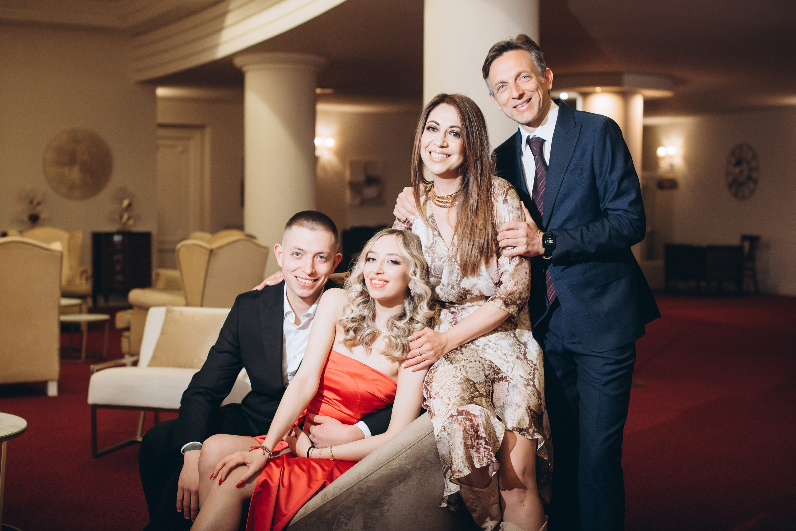 COMPLEANNO DI AURORA. Ciao, benvenuta! Sono Anastasia la vostra fotografa per il matrimonio