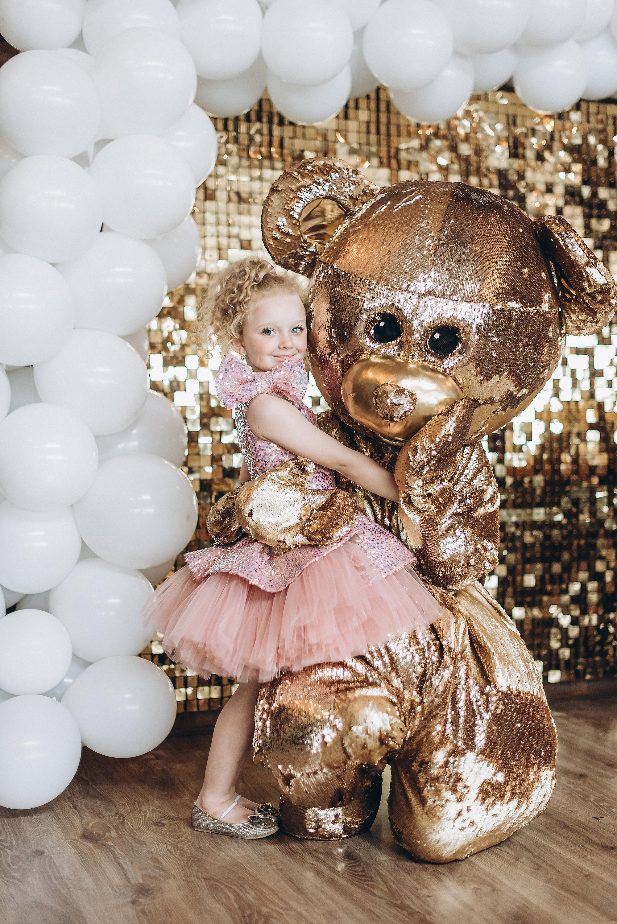 Kate. Ciao, benvenuta! Sono Anastasia la vostra fotografa per il matrimonio