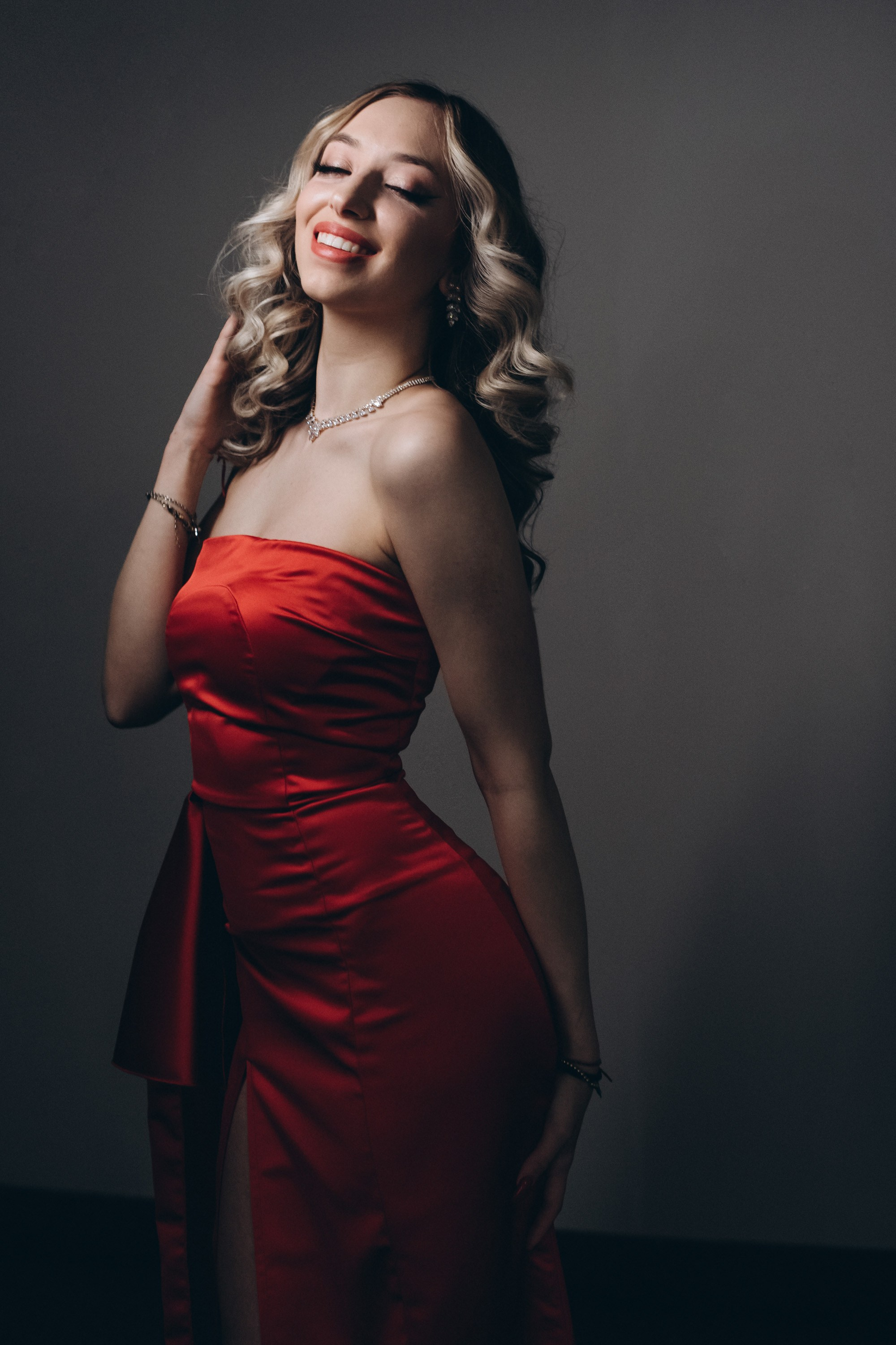 COMPLEANNO DI AURORA. Ciao, benvenuta! Sono Anastasia la vostra fotografa per il matrimonio