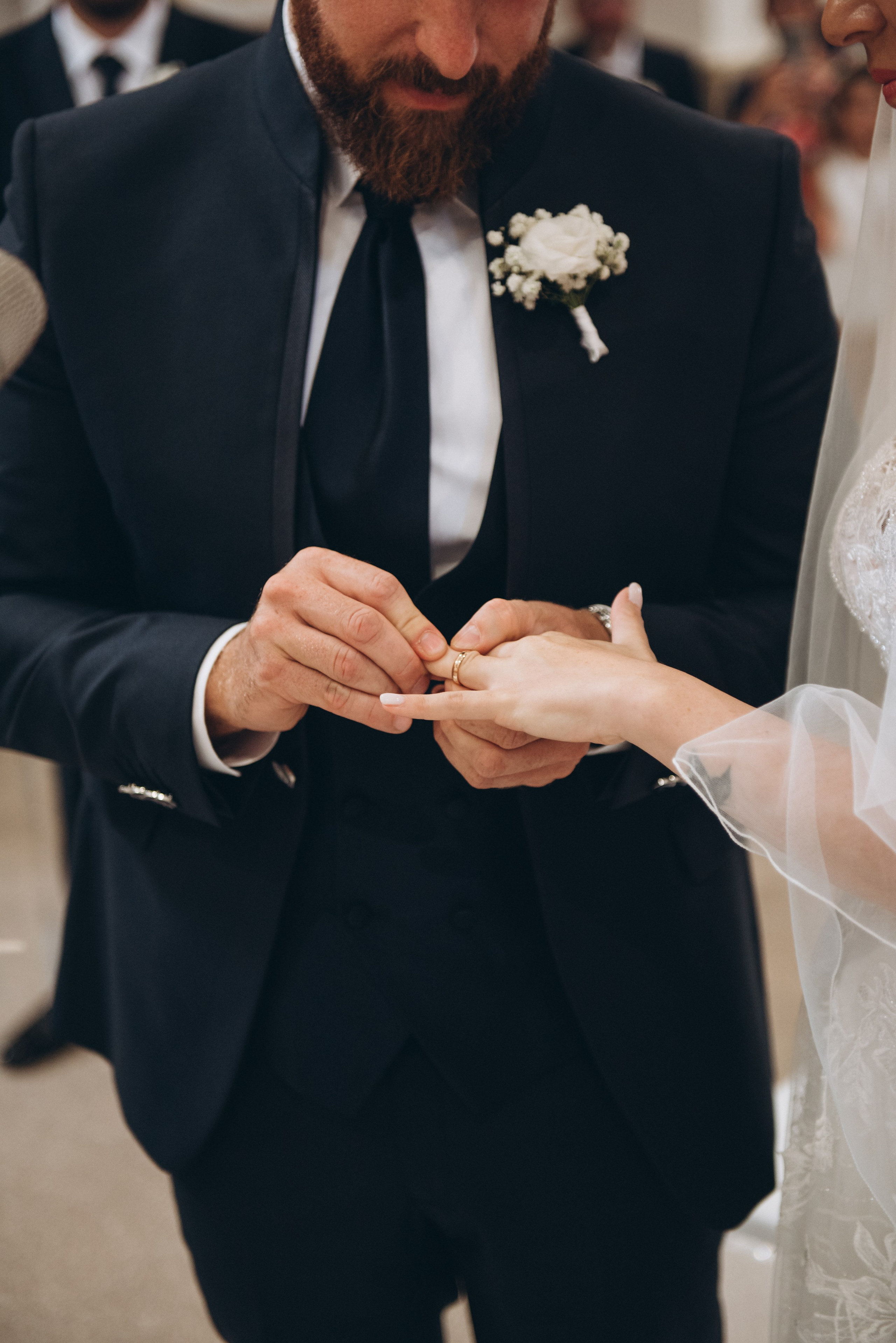 ANNA E LEONARDO. Ciao, benvenuta! Sono Anastasia la vostra fotografa per il matrimonio