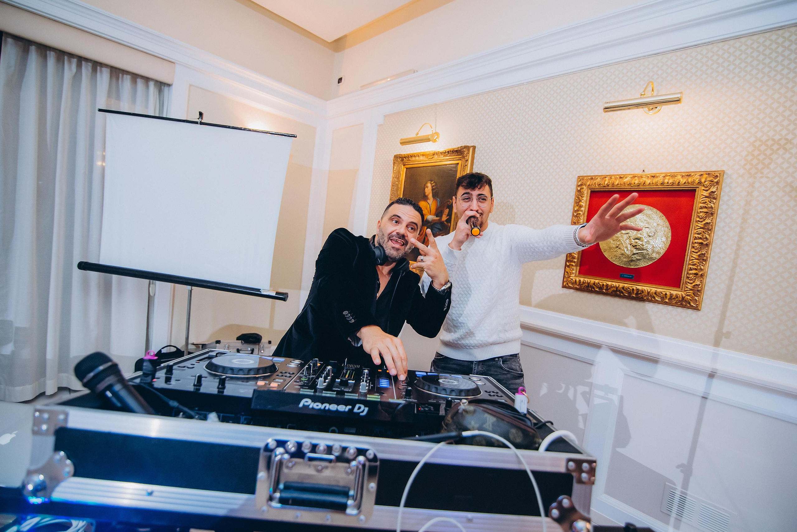 18 anni di Francesca. Ciao, benvenuta! Sono Anastasia la vostra fotografa per il matrimonio