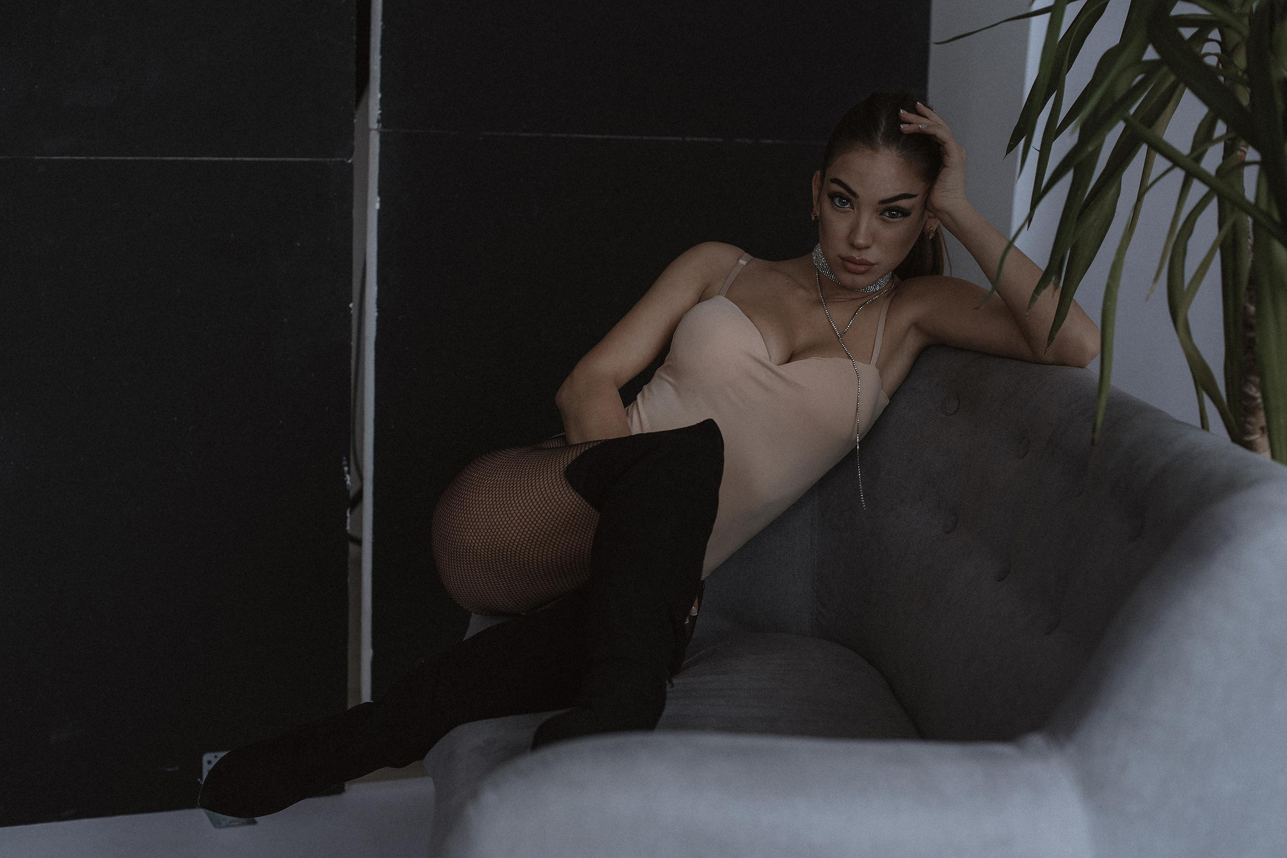 Gulia. Ciao, benvenuta! Sono Anastasia la vostra fotografa per il matrimonio