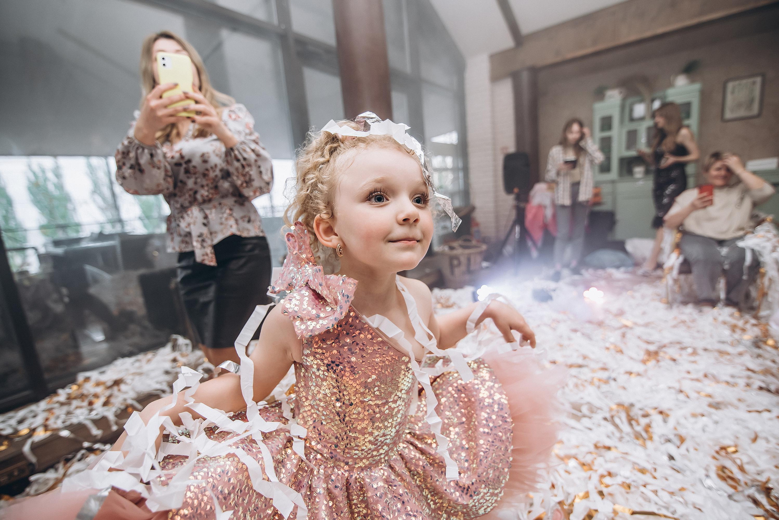 Kate. Ciao, benvenuta! Sono Anastasia la vostra fotografa per il matrimonio