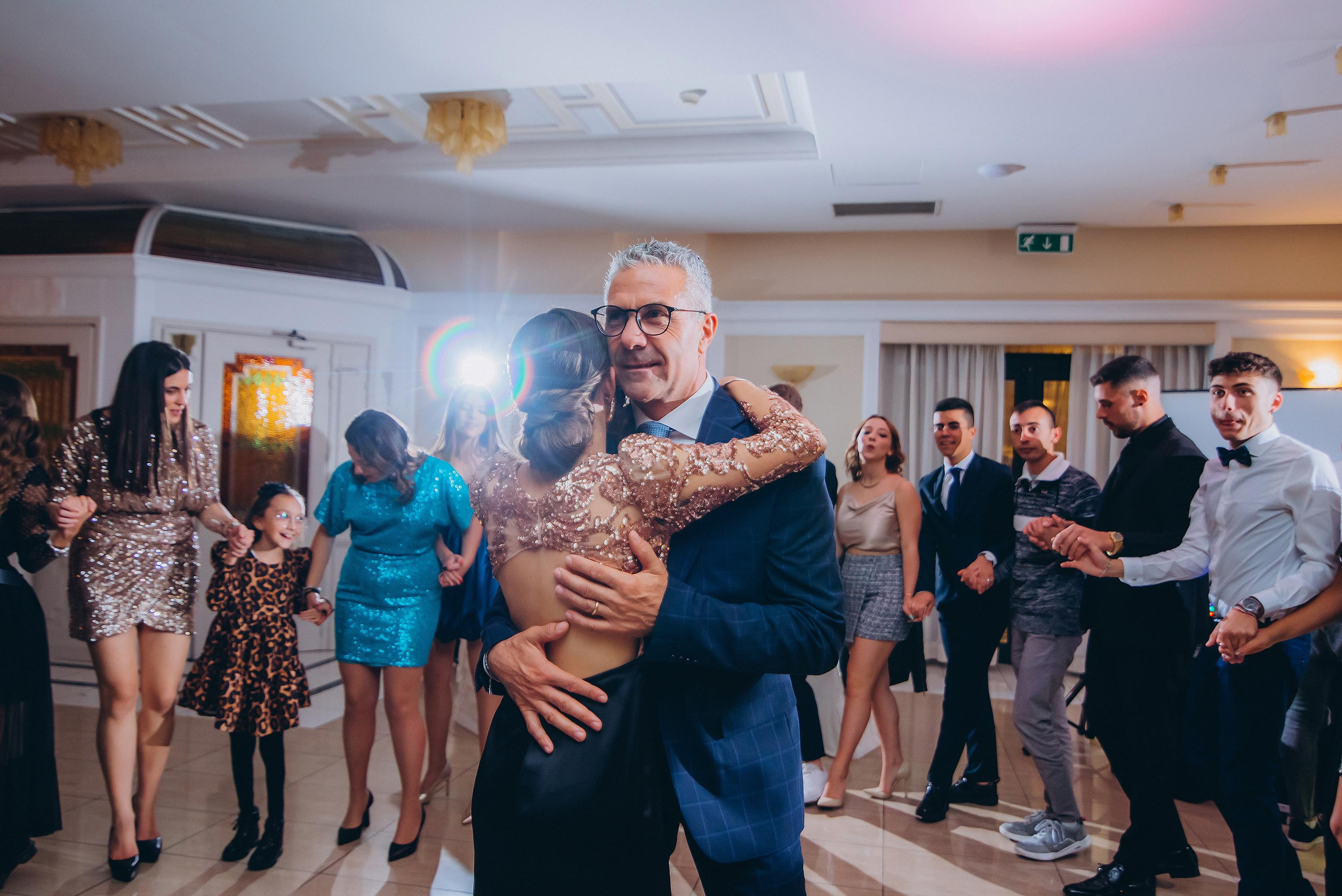 18 anni di Francesca. Ciao, benvenuta! Sono Anastasia la vostra fotografa per il matrimonio