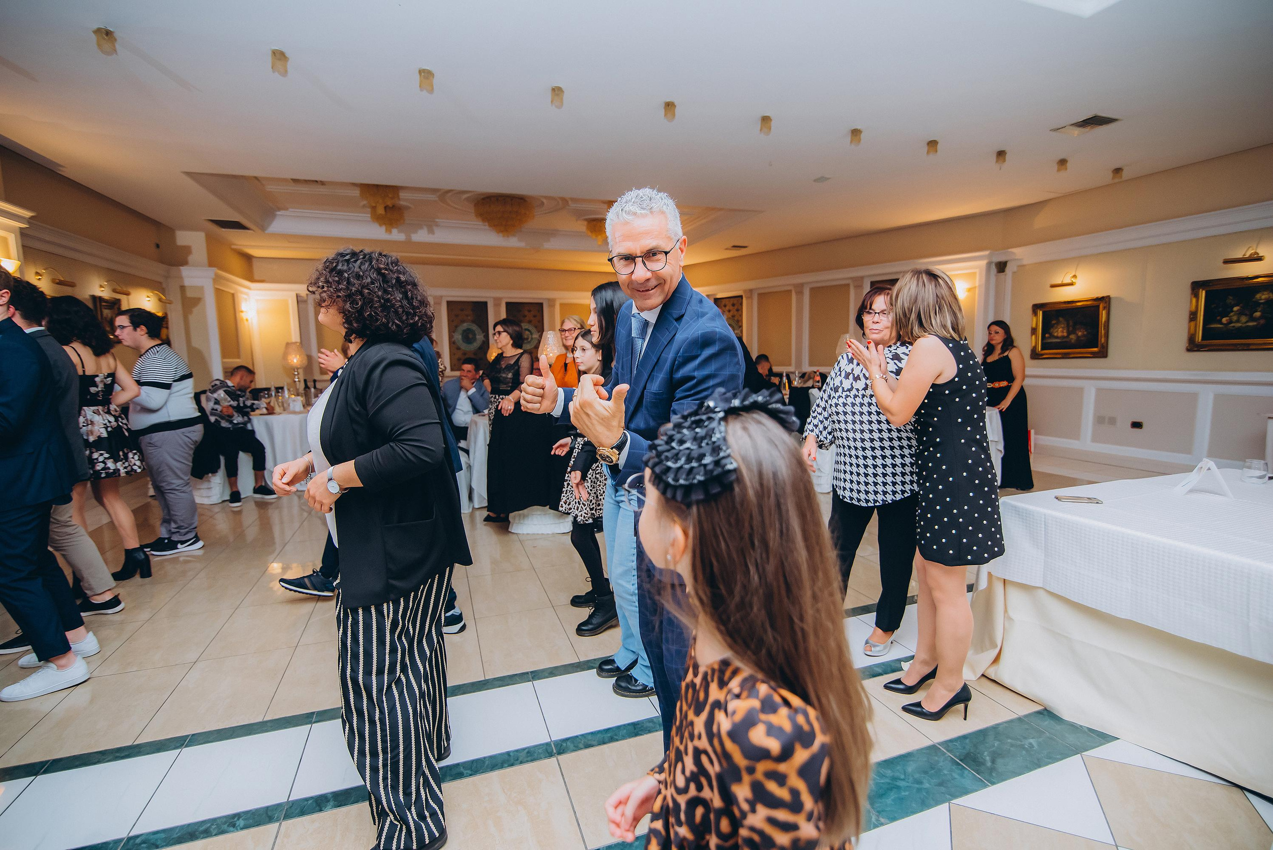 18 anni di Francesca. Ciao, benvenuta! Sono Anastasia la vostra fotografa per il matrimonio