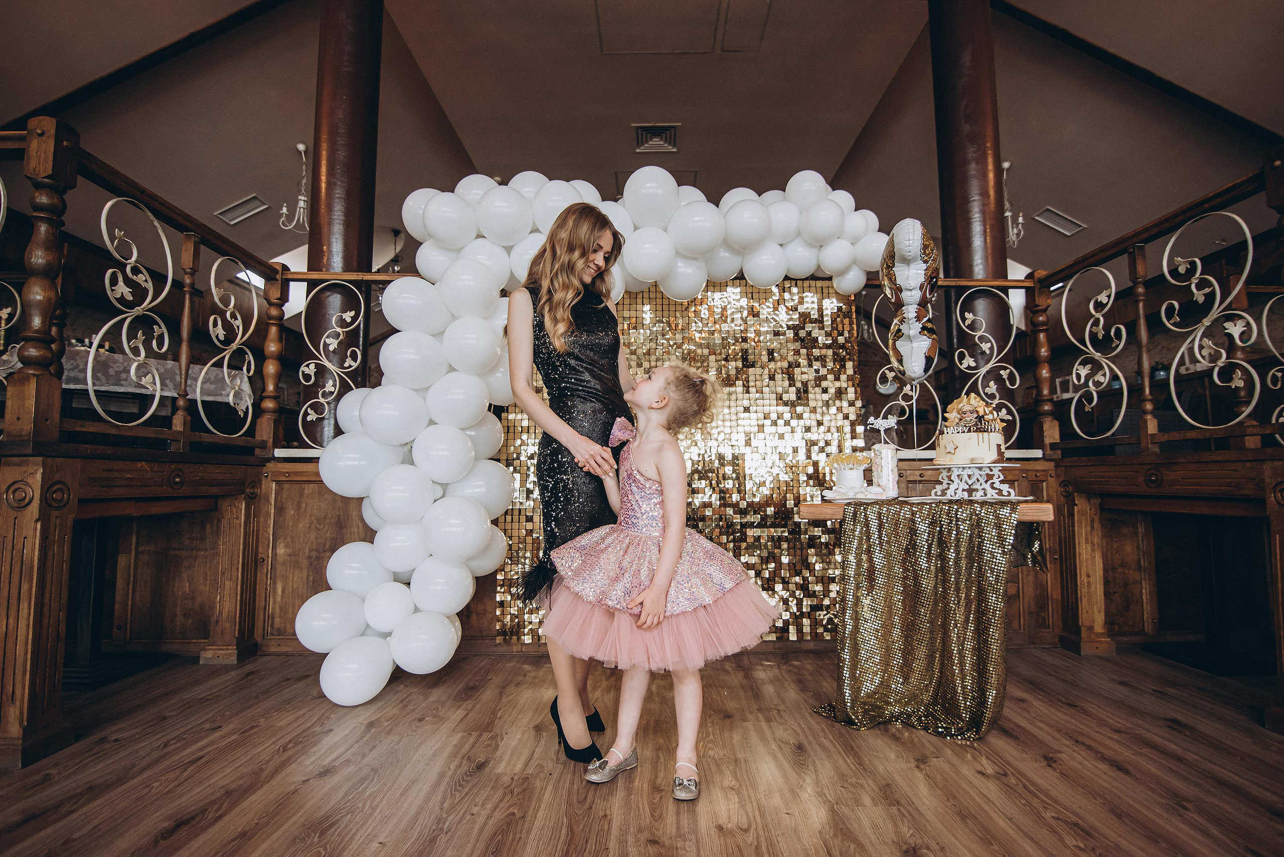 Kate. Ciao, benvenuta! Sono Anastasia la vostra fotografa per il matrimonio