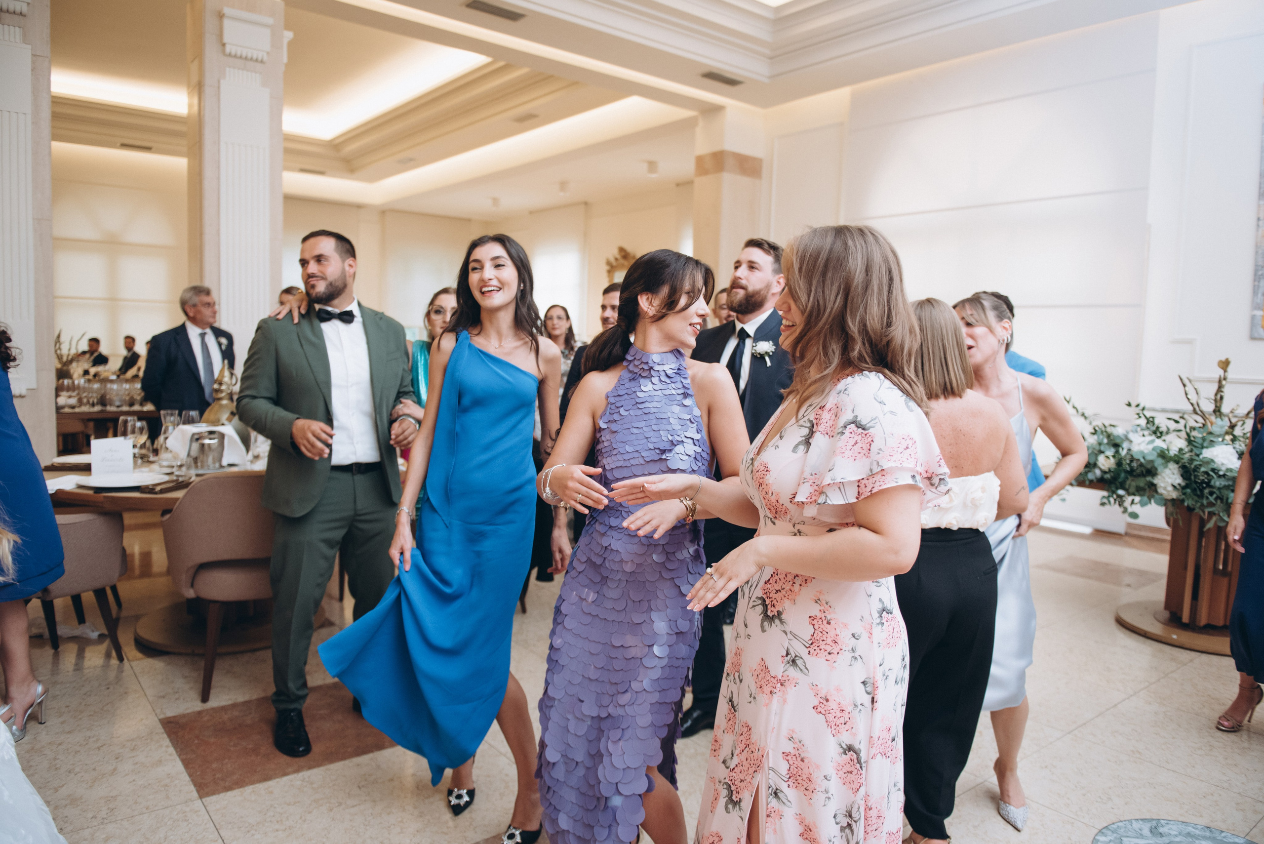 ANNA E LEONARDO. Ciao, benvenuta! Sono Anastasia la vostra fotografa per il matrimonio