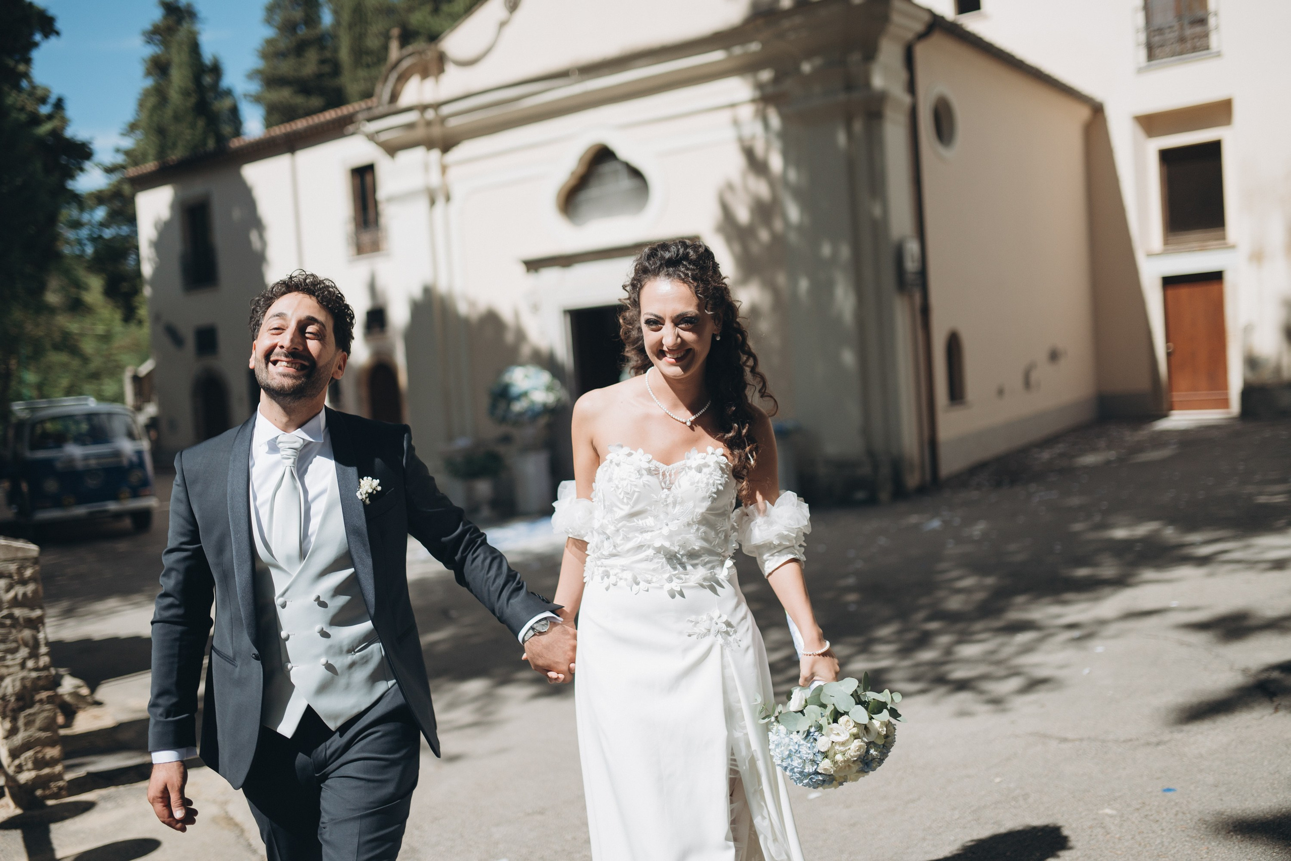 Marilù e Vittorio. Ciao, benvenuta! Sono Anastasia la vostra fotografa per il matrimonio
