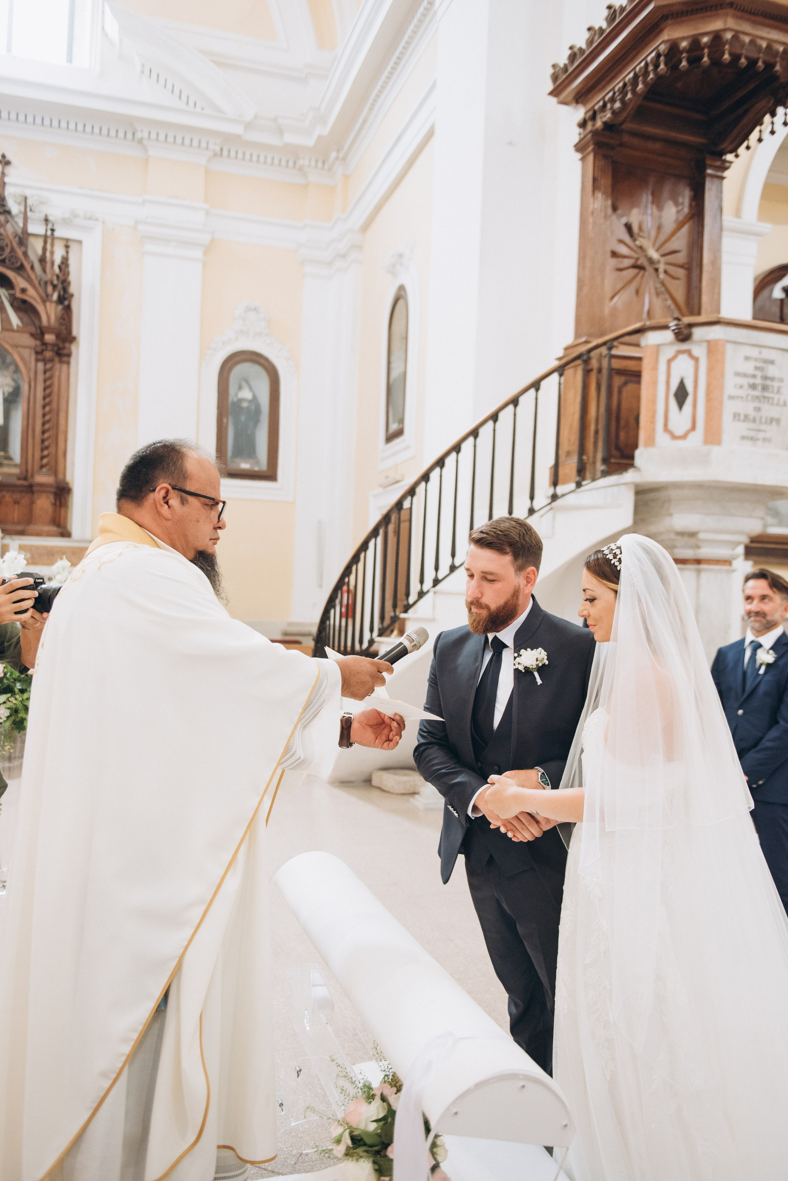 ANNA E LEONARDO. Ciao, benvenuta! Sono Anastasia la vostra fotografa per il matrimonio