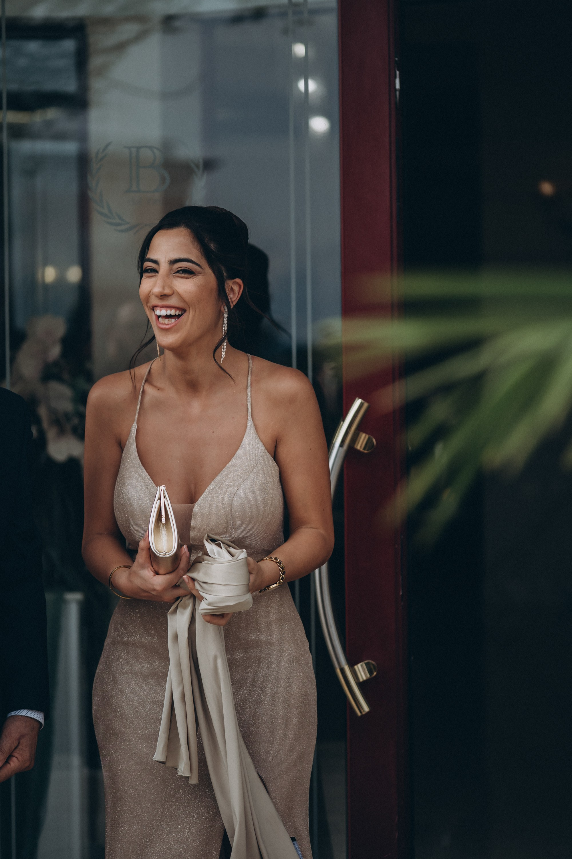 NICOLE & OTO. Ciao, benvenuta! Sono Anastasia la vostra fotografa per il matrimonio