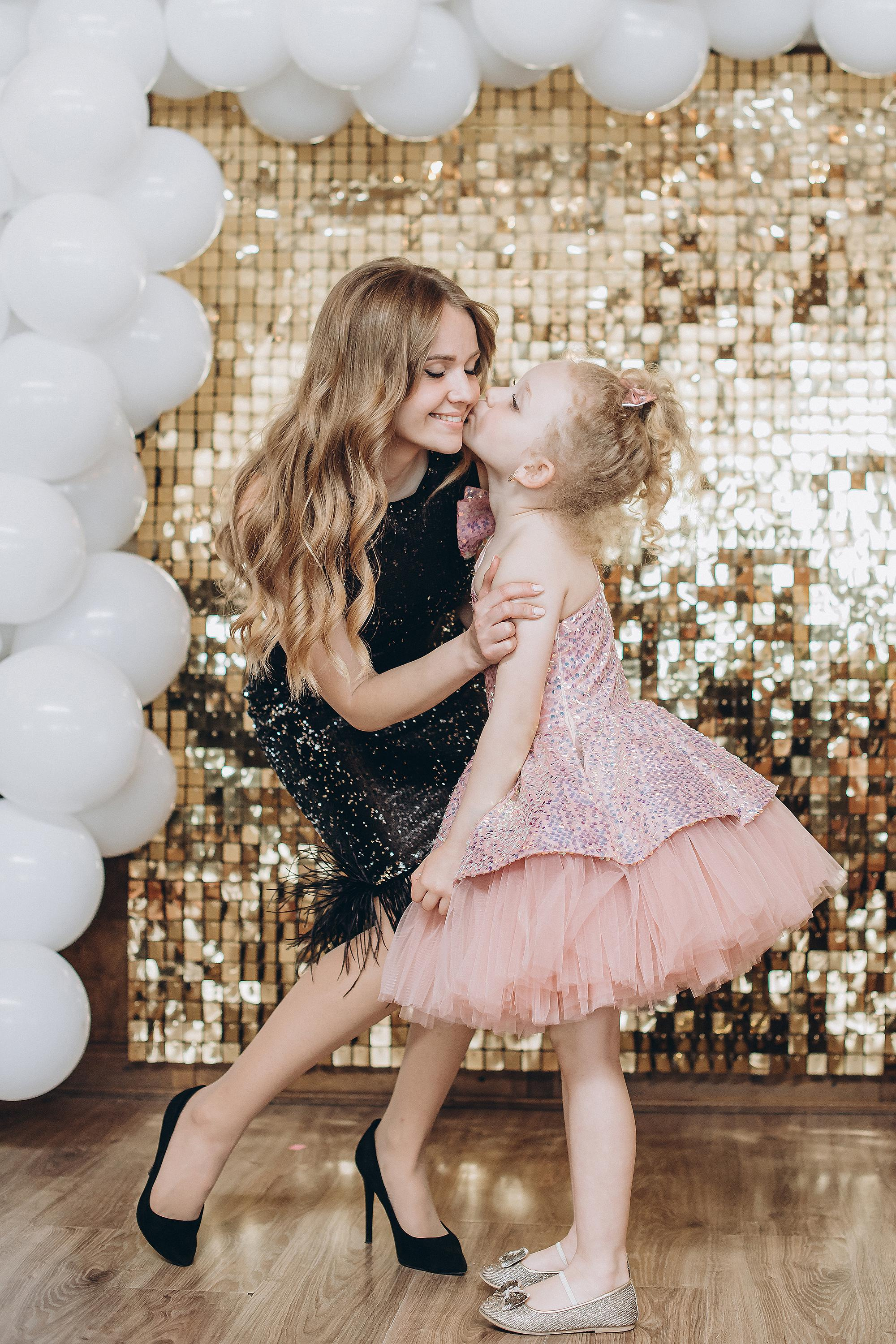 Kate. Ciao, benvenuta! Sono Anastasia la vostra fotografa per il matrimonio