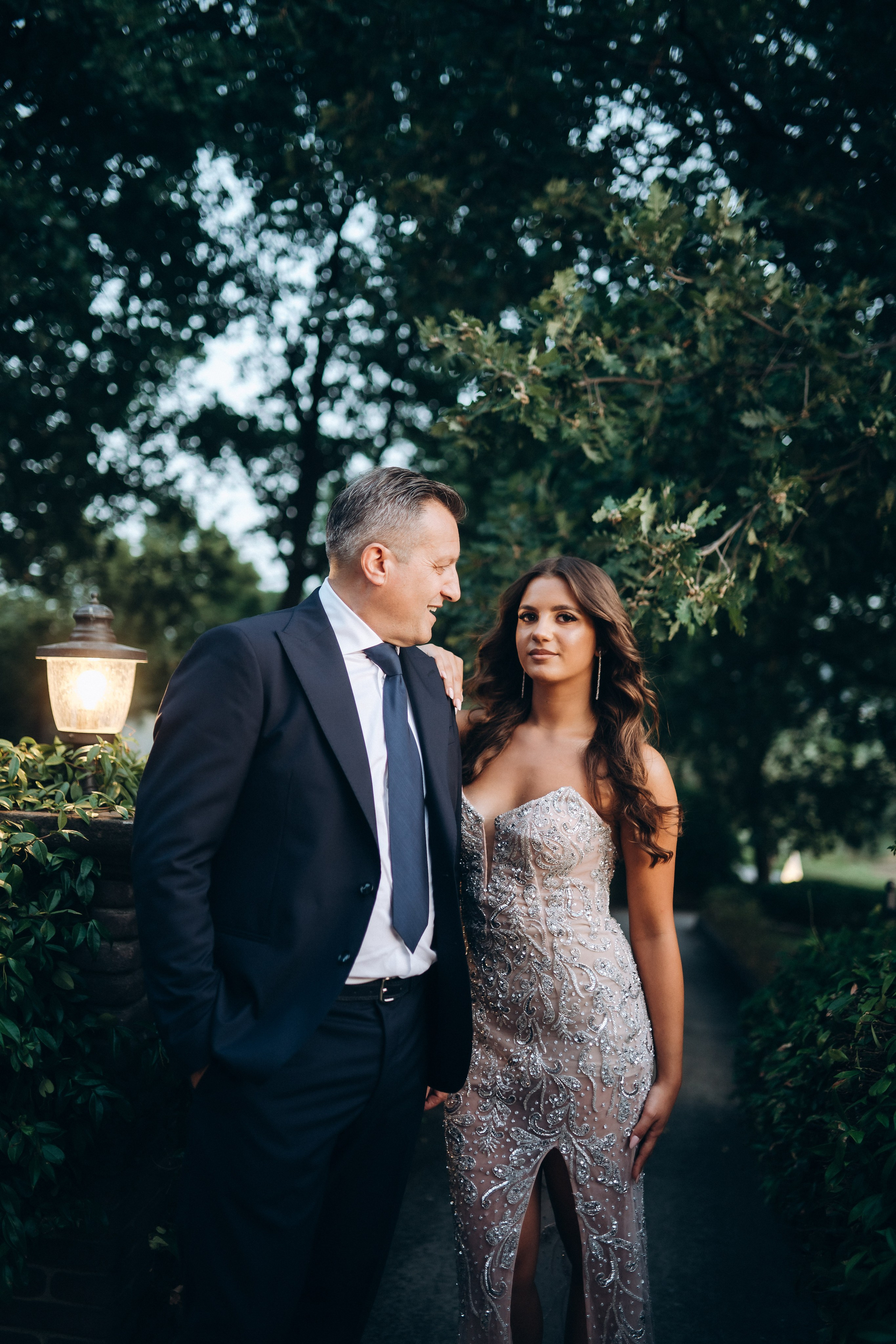 REBECCA. Ciao, benvenuta! Sono Anastasia la vostra fotografa per il matrimonio