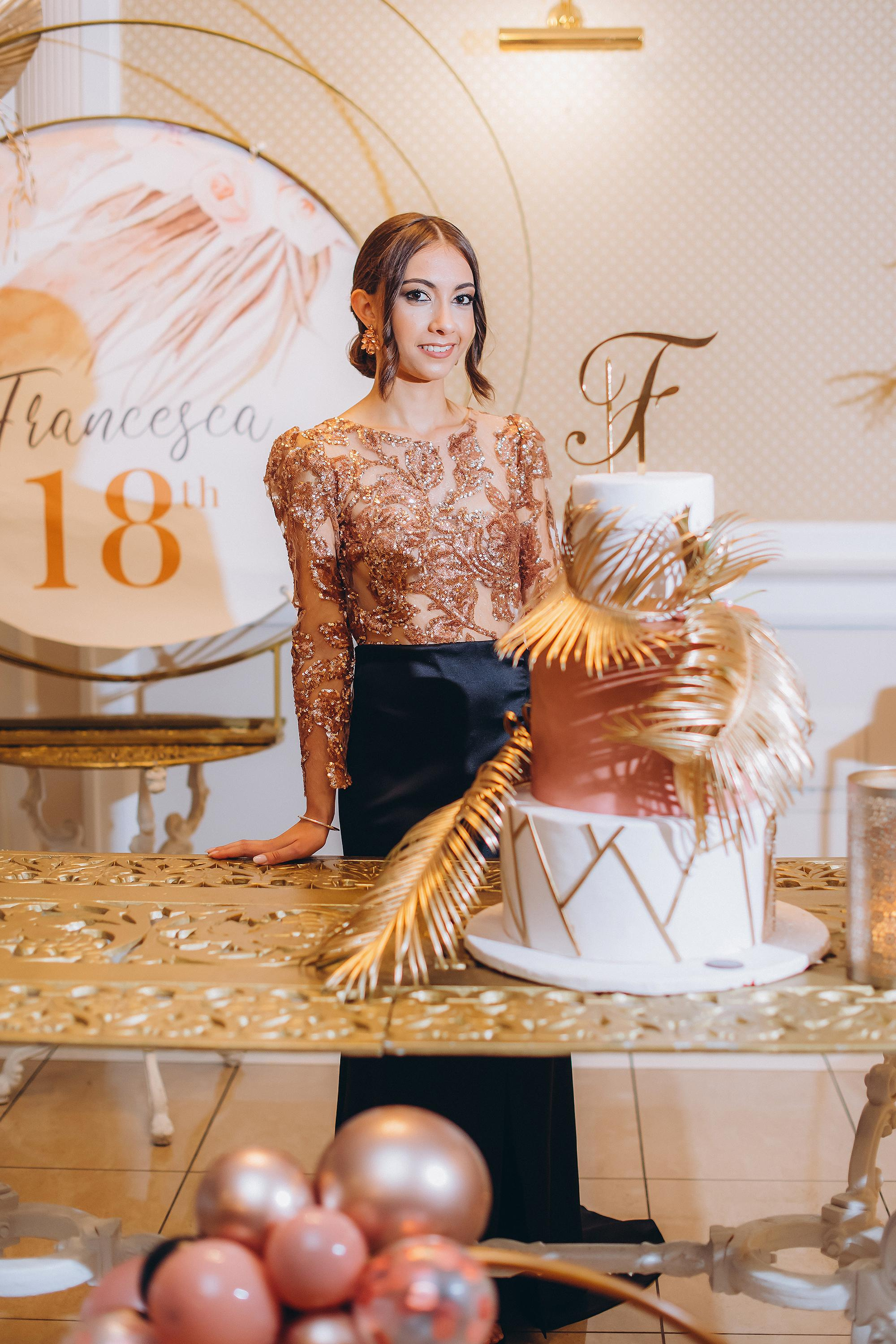 18 anni di Francesca. Ciao, benvenuta! Sono Anastasia la vostra fotografa per il matrimonio