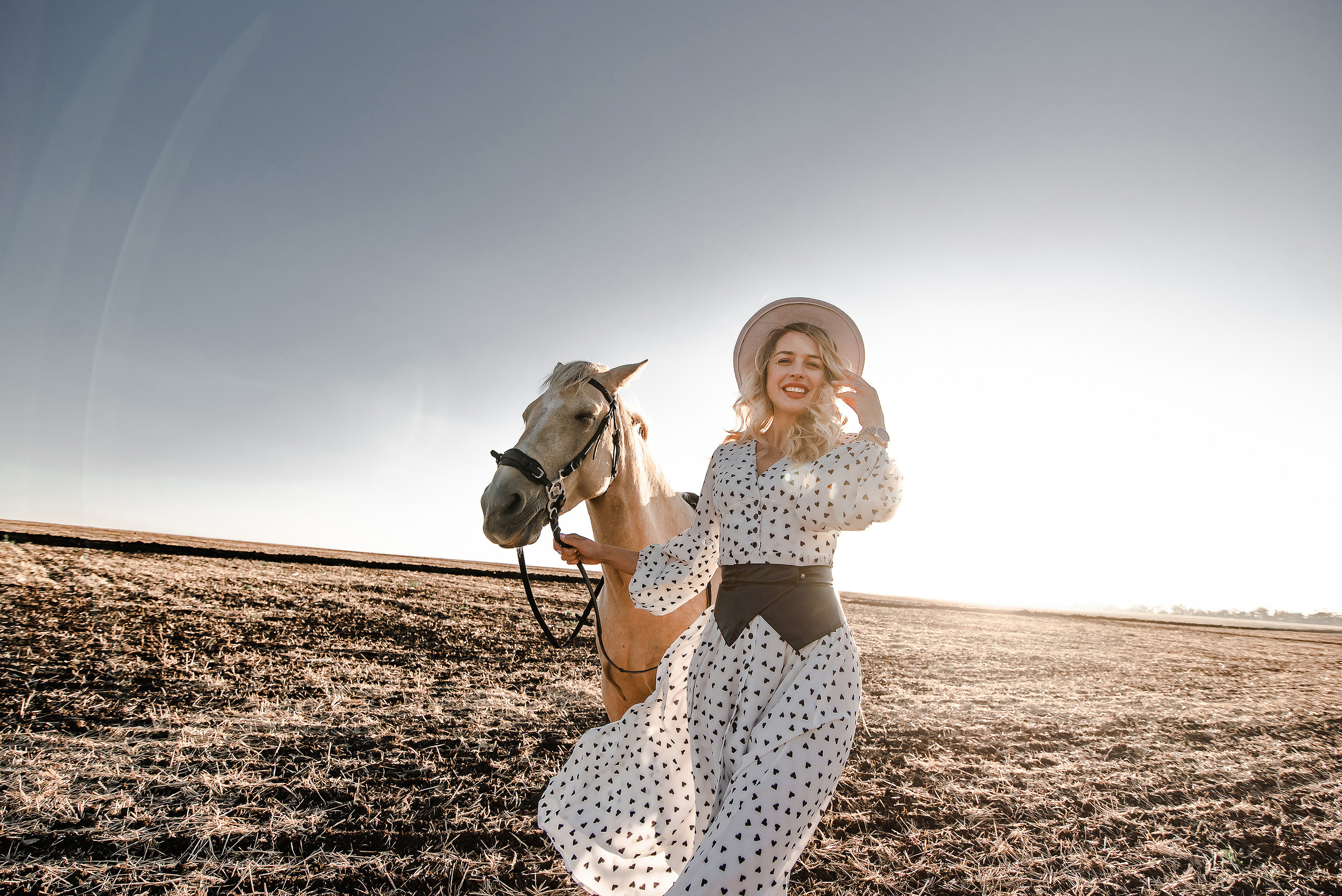 Tatiana. Ciao, benvenuta! Sono Anastasia la vostra fotografa per il matrimonio