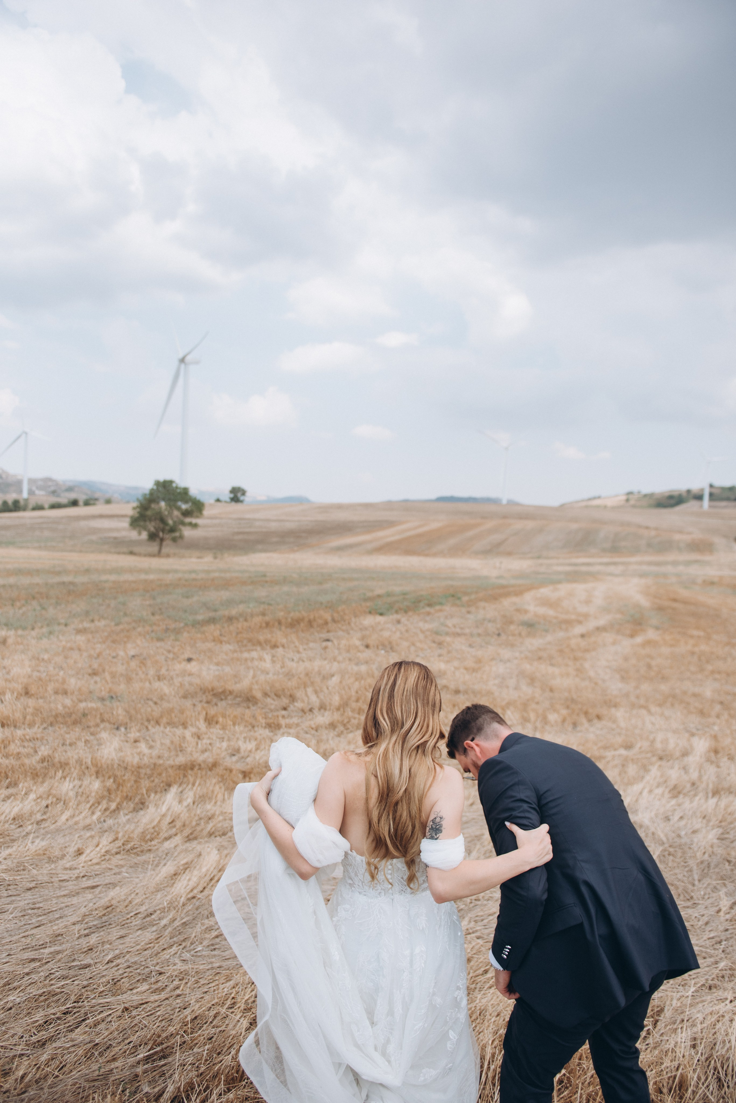 ANNA E LEONARDO. Ciao, benvenuta! Sono Anastasia la vostra fotografa per il matrimonio
