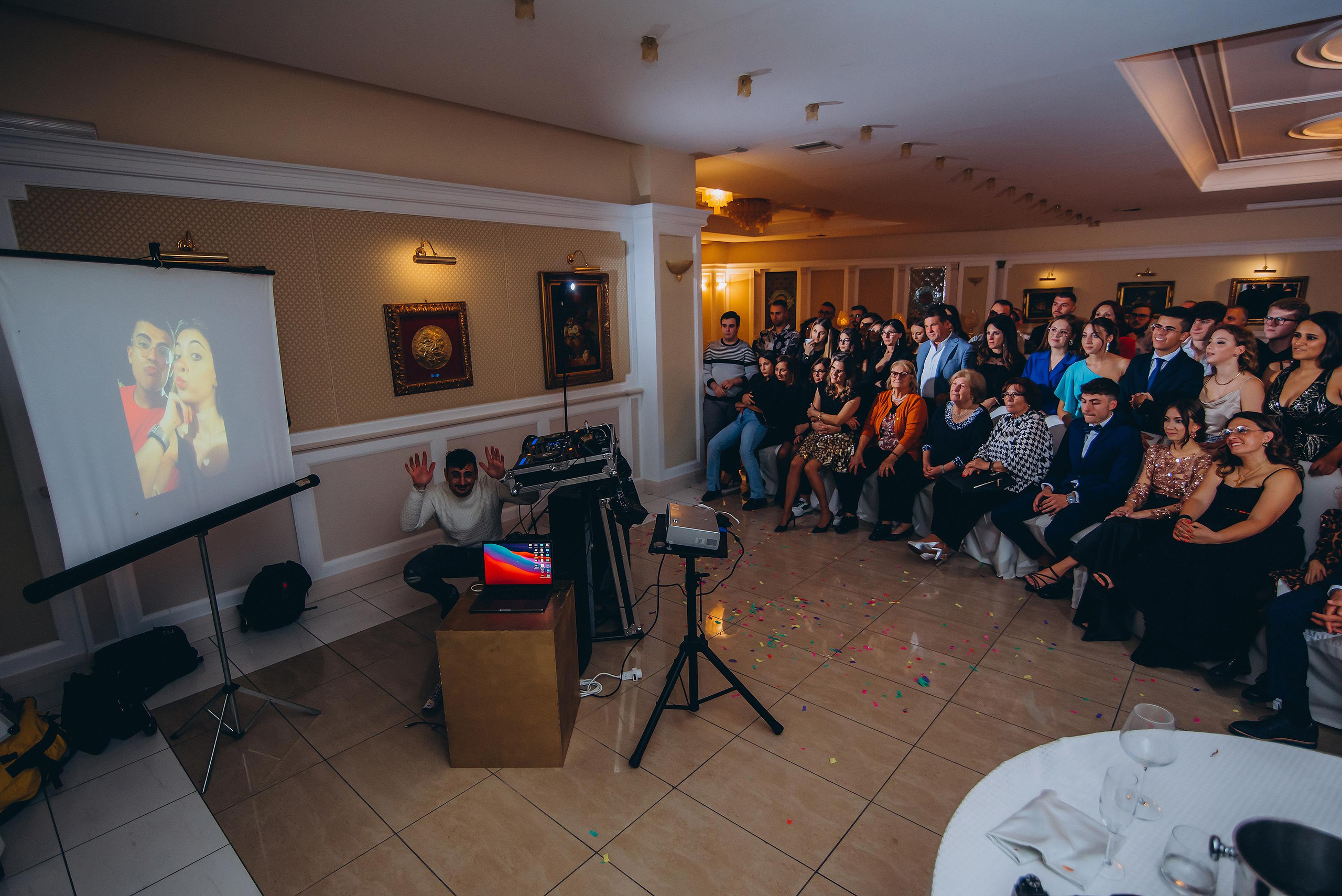18 anni di Francesca. Ciao, benvenuta! Sono Anastasia la vostra fotografa per il matrimonio