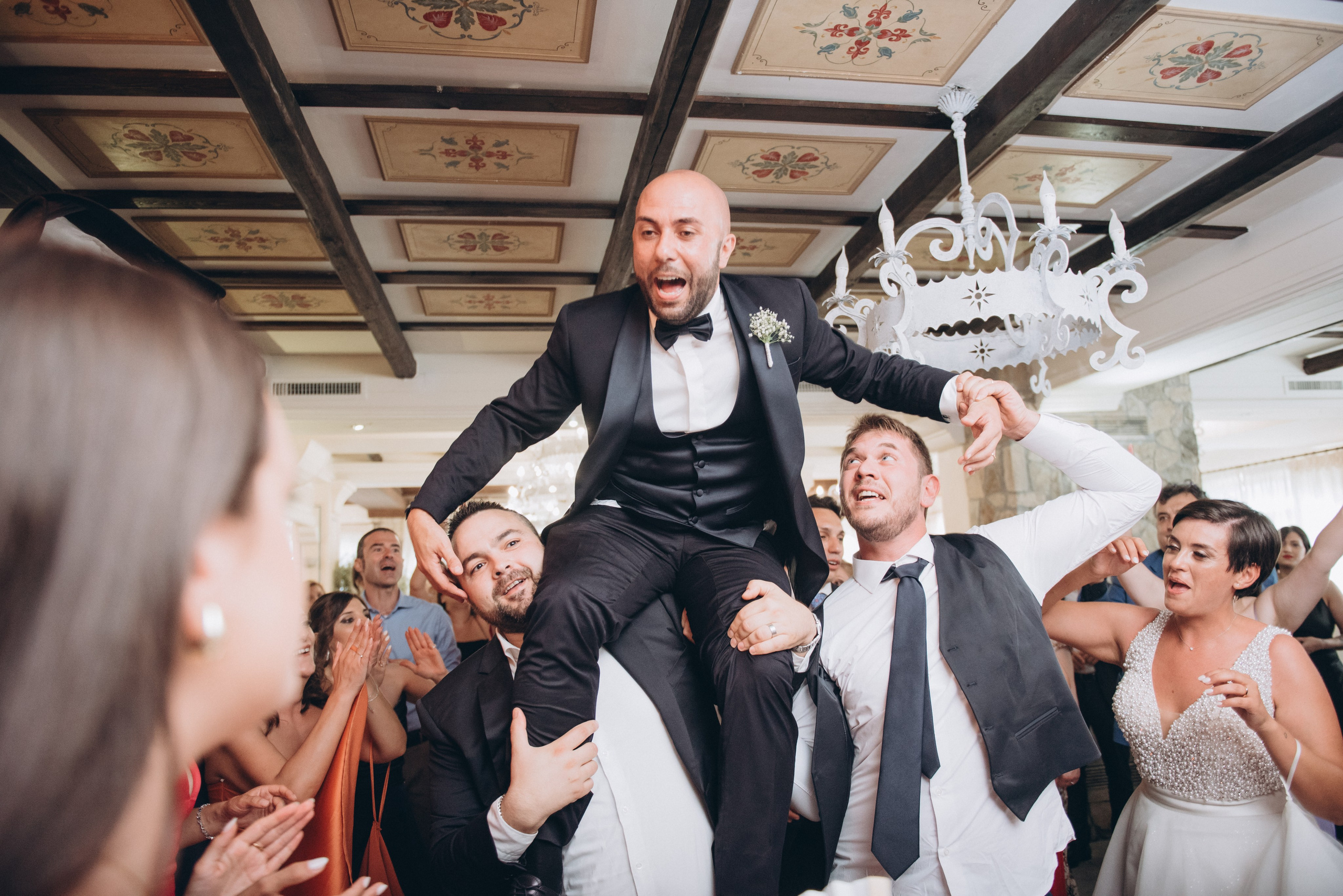 TONI & SABRINA. Ciao, benvenuta! Sono Anastasia la vostra fotografa per il matrimonio