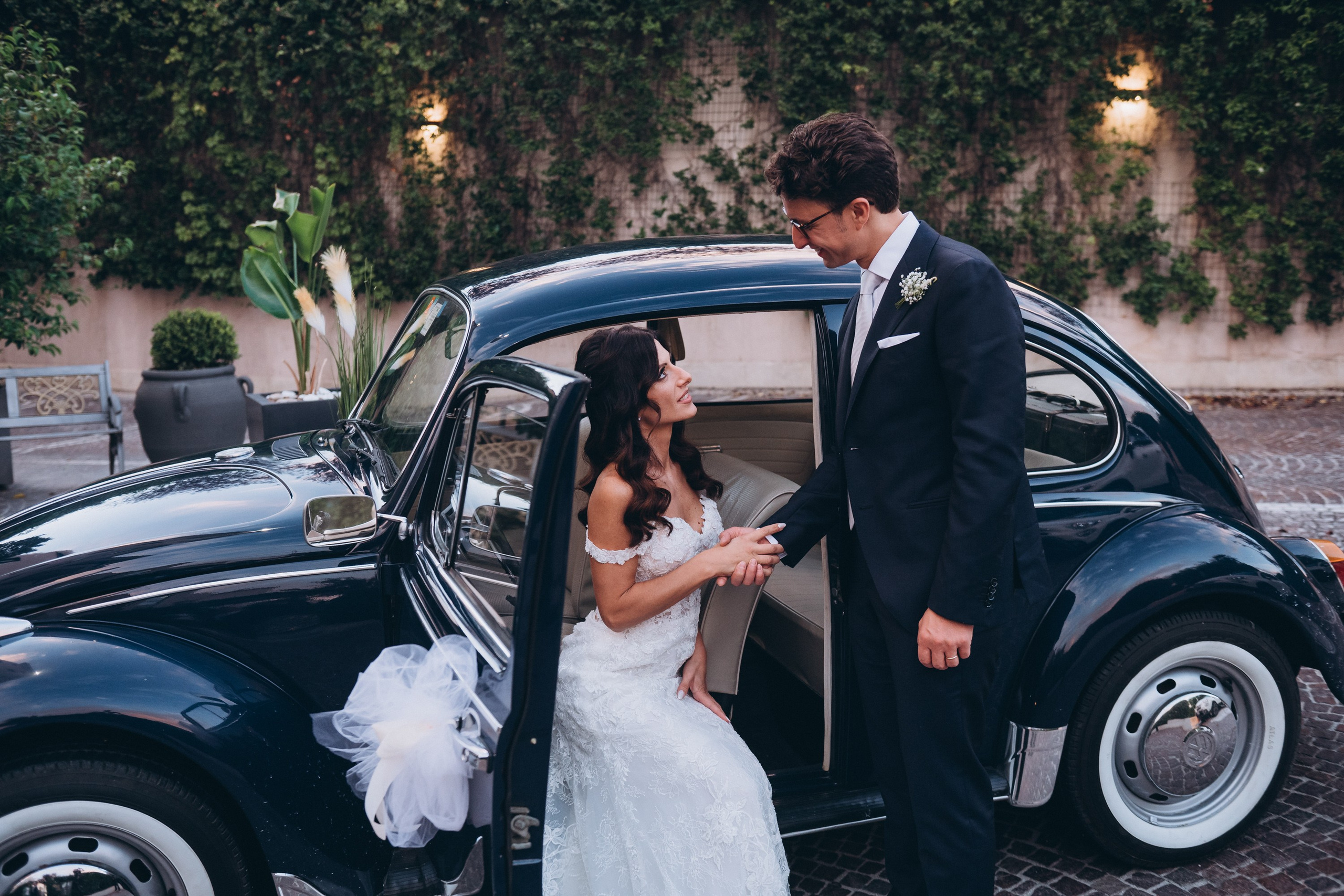 Antonella e Paolo. Ciao, benvenuta! Sono Anastasia la vostra fotografa per il matrimonio