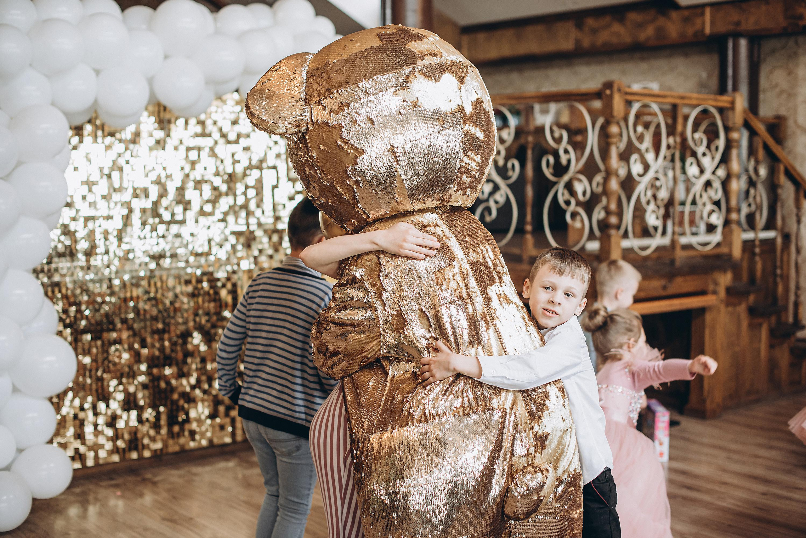 Kate. Ciao, benvenuta! Sono Anastasia la vostra fotografa per il matrimonio