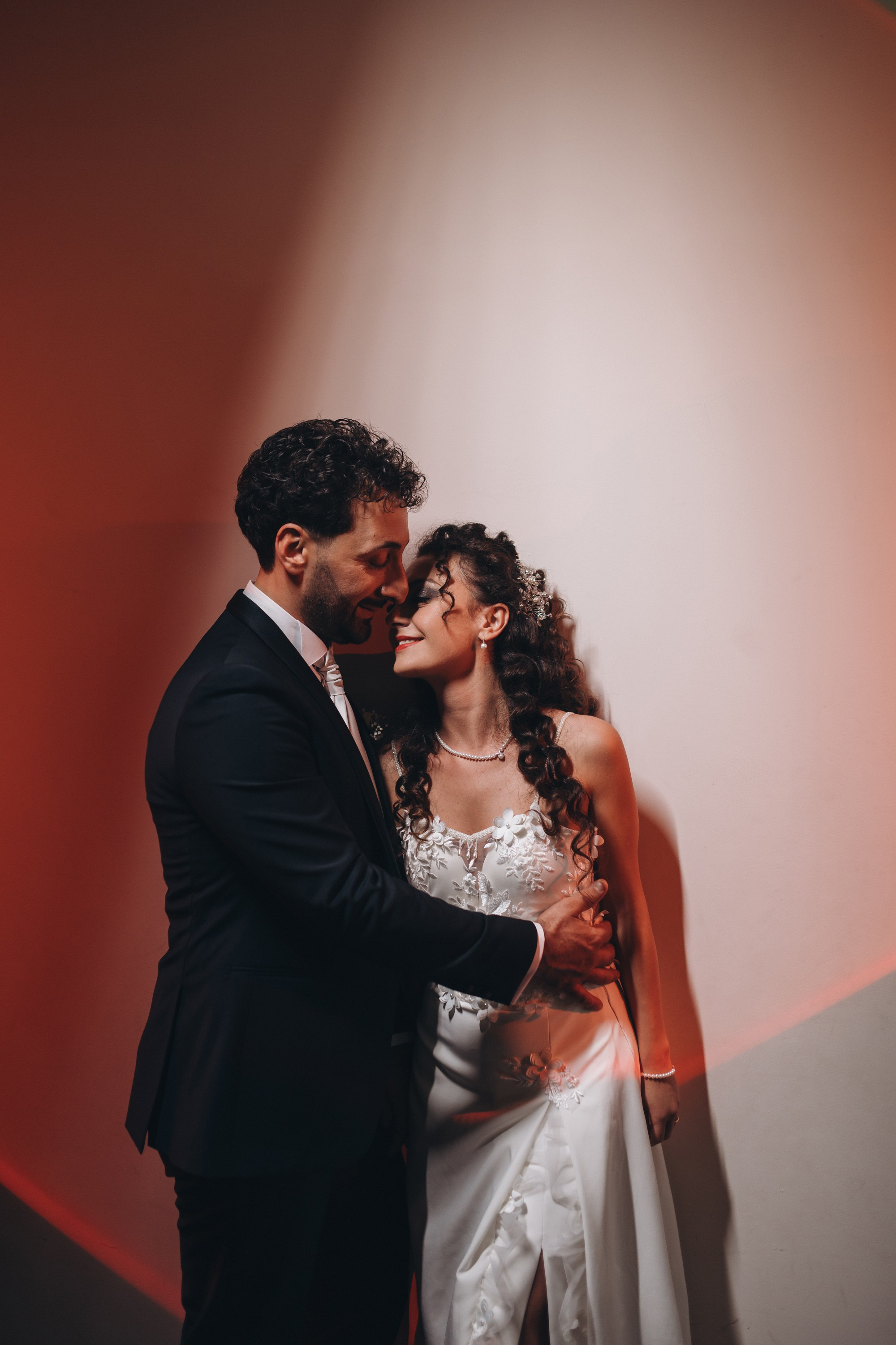 Marilù e Vittorio. Ciao, benvenuta! Sono Anastasia la vostra fotografa per il matrimonio