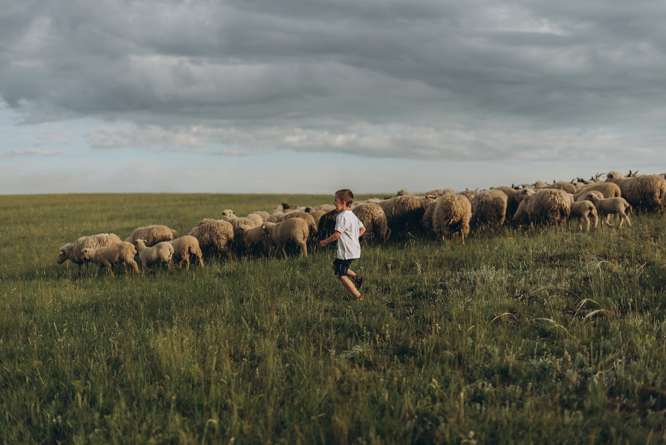Foto di famiglia. Ciao, benvenuta! Sono Anastasia la vostra fotografa per il matrimonio