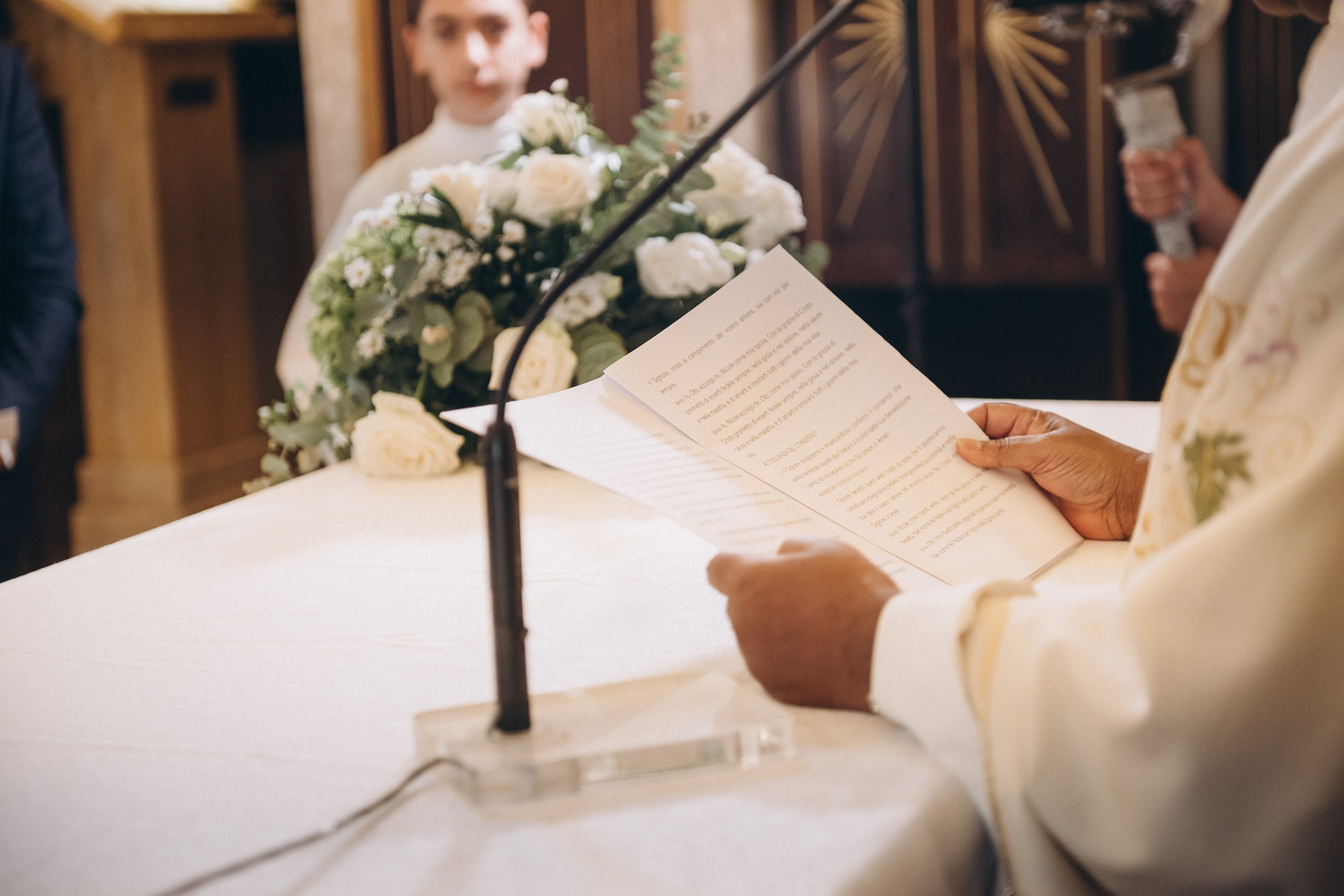 NICOLE & OTO. Ciao, benvenuta! Sono Anastasia la vostra fotografa per il matrimonio