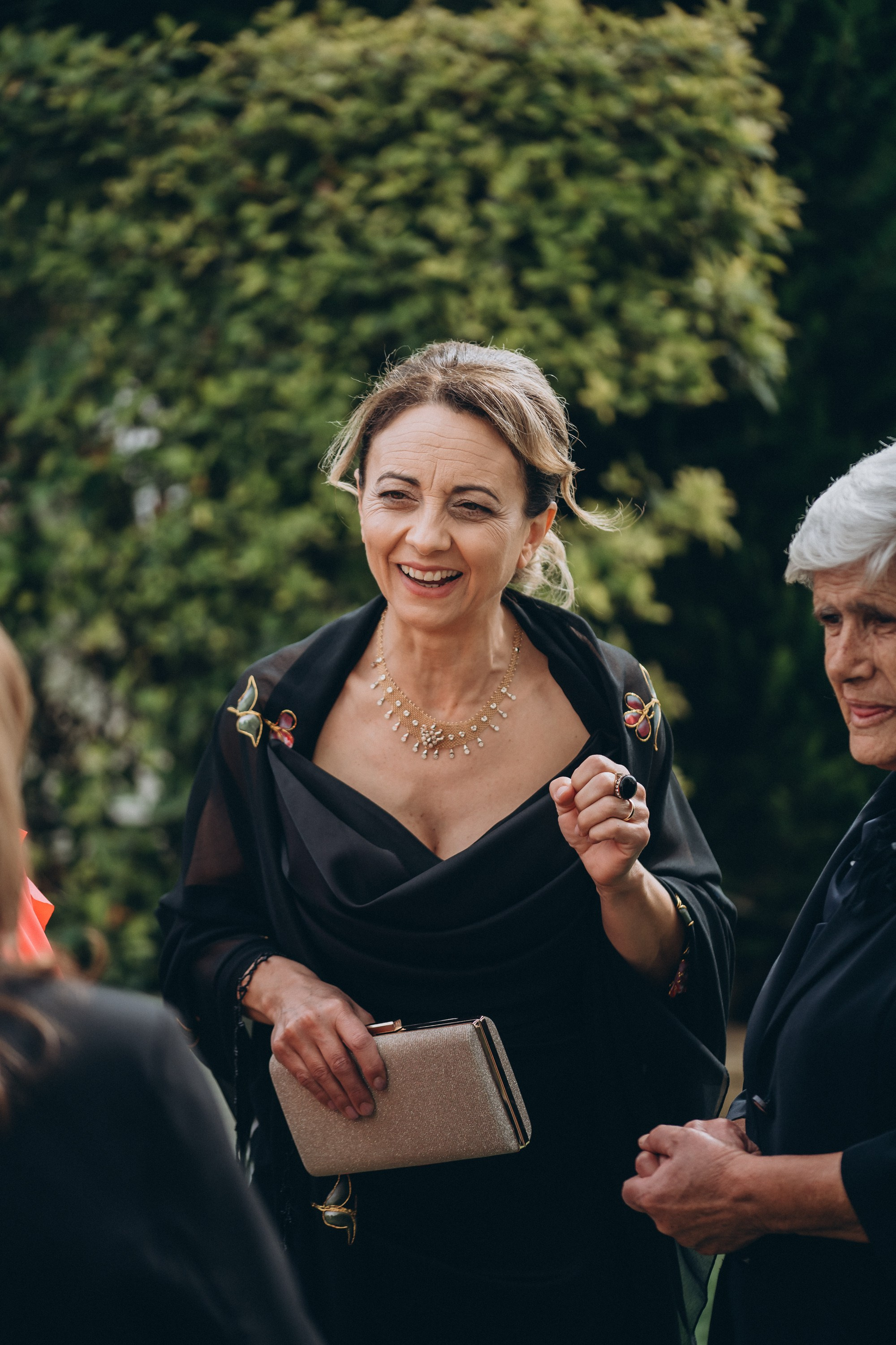NICOLE & OTO. Ciao, benvenuta! Sono Anastasia la vostra fotografa per il matrimonio