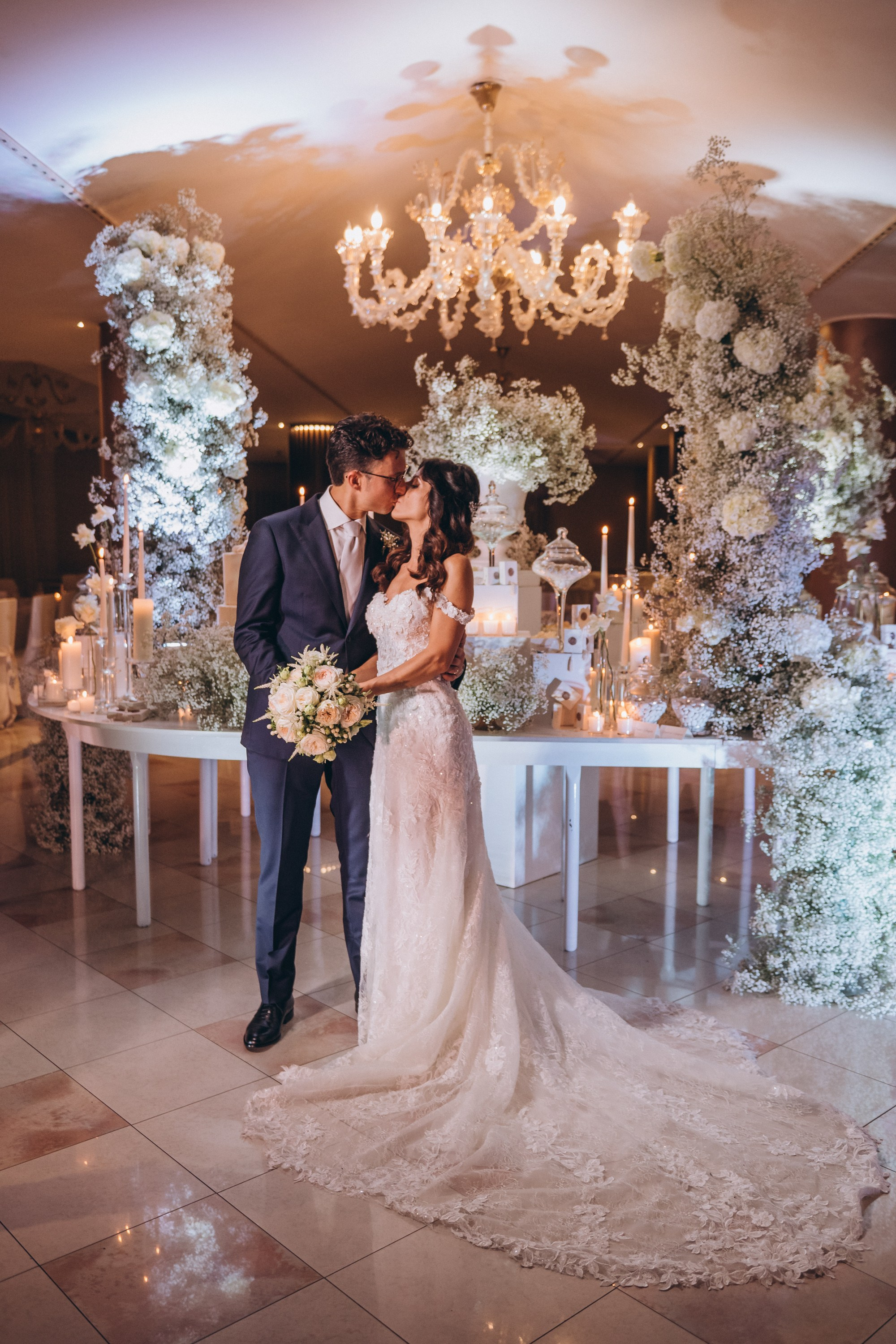 Antonella e Paolo. Ciao, benvenuta! Sono Anastasia la vostra fotografa per il matrimonio