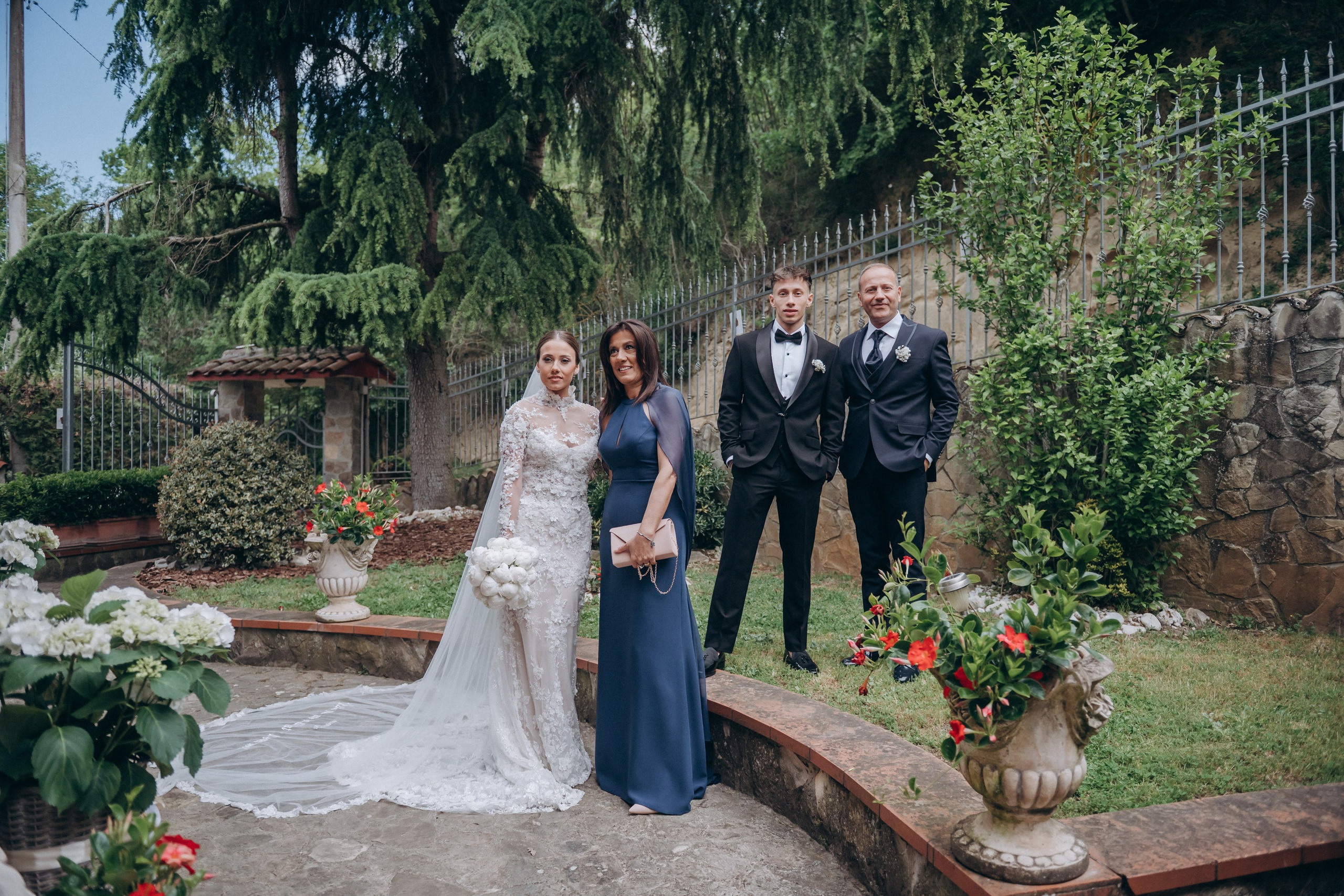 FRANCESCO & ERIKA. Ciao, benvenuta! Sono Anastasia la vostra fotografa per il matrimonio