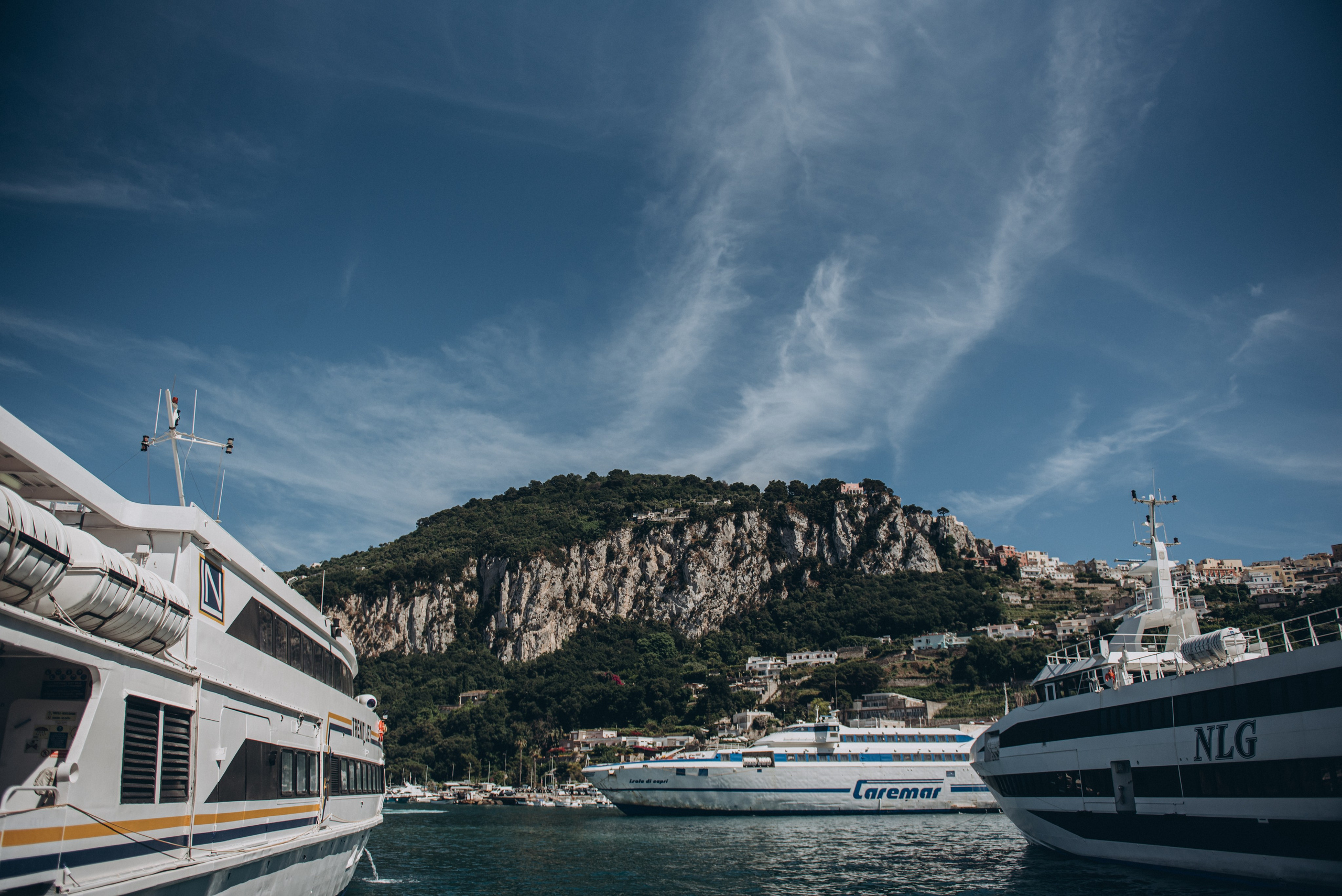 Ciao, benvenuta! Sono Anastasia la vostra fotografa per il matrimonio