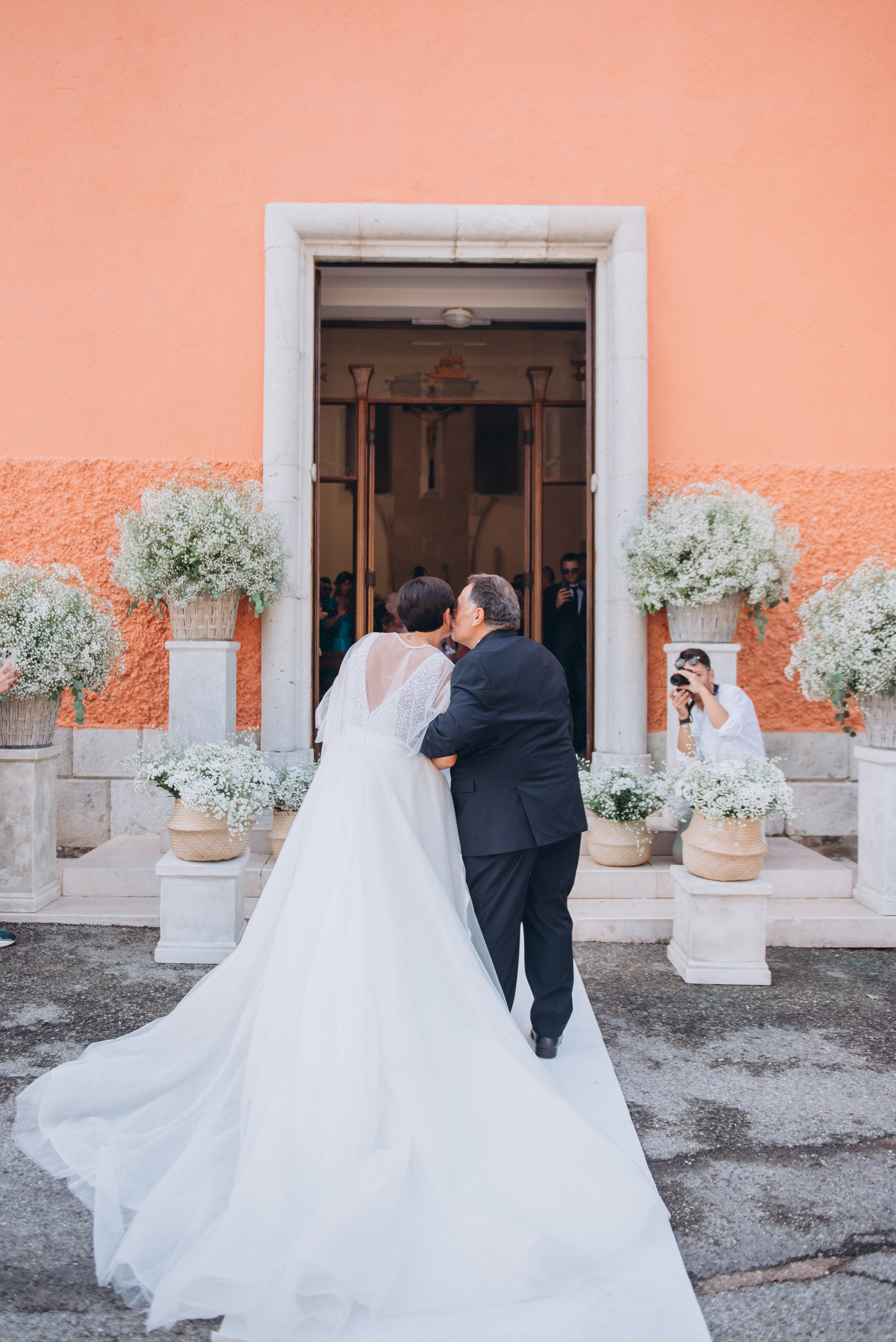 TONI & SABRINA. Ciao, benvenuta! Sono Anastasia la vostra fotografa per il matrimonio