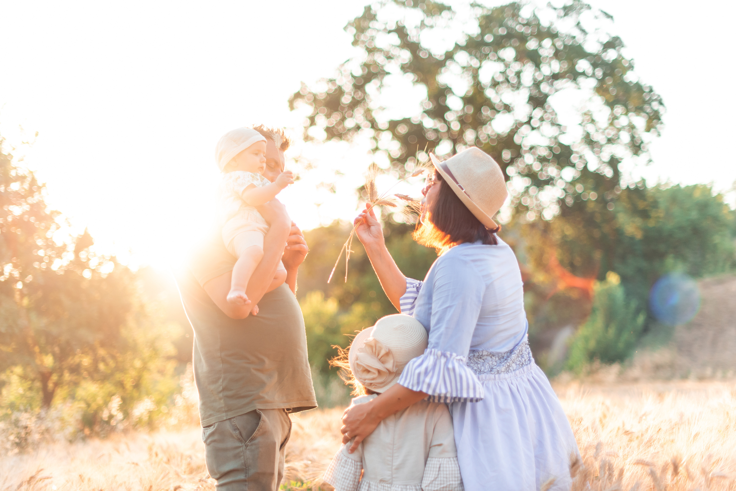 Foto di famiglia. Ciao, benvenuta! Sono Anastasia la vostra fotografa per il matrimonio
