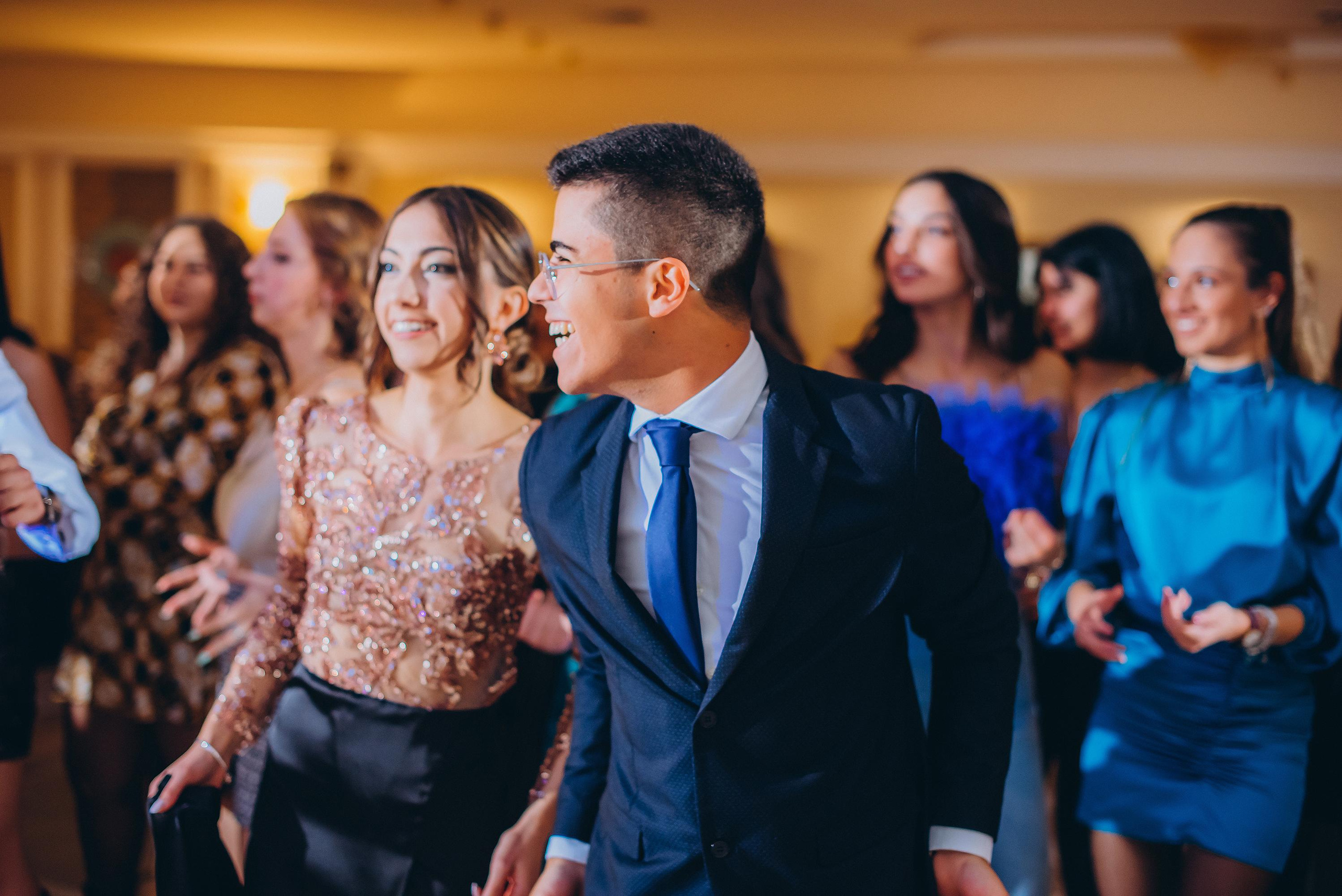 18 anni di Francesca. Ciao, benvenuta! Sono Anastasia la vostra fotografa per il matrimonio