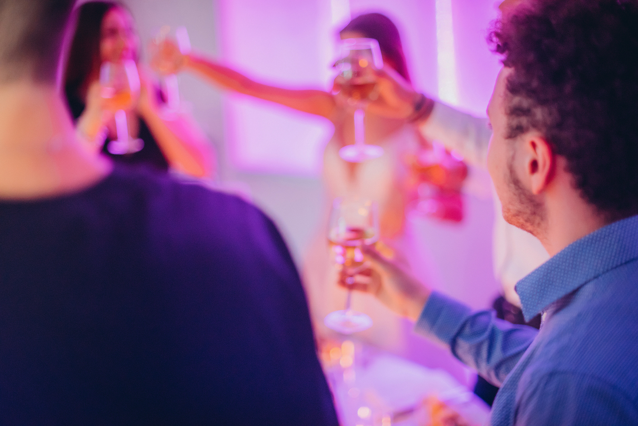 Ramona. Ciao, benvenuta! Sono Anastasia la vostra fotografa per il matrimonio