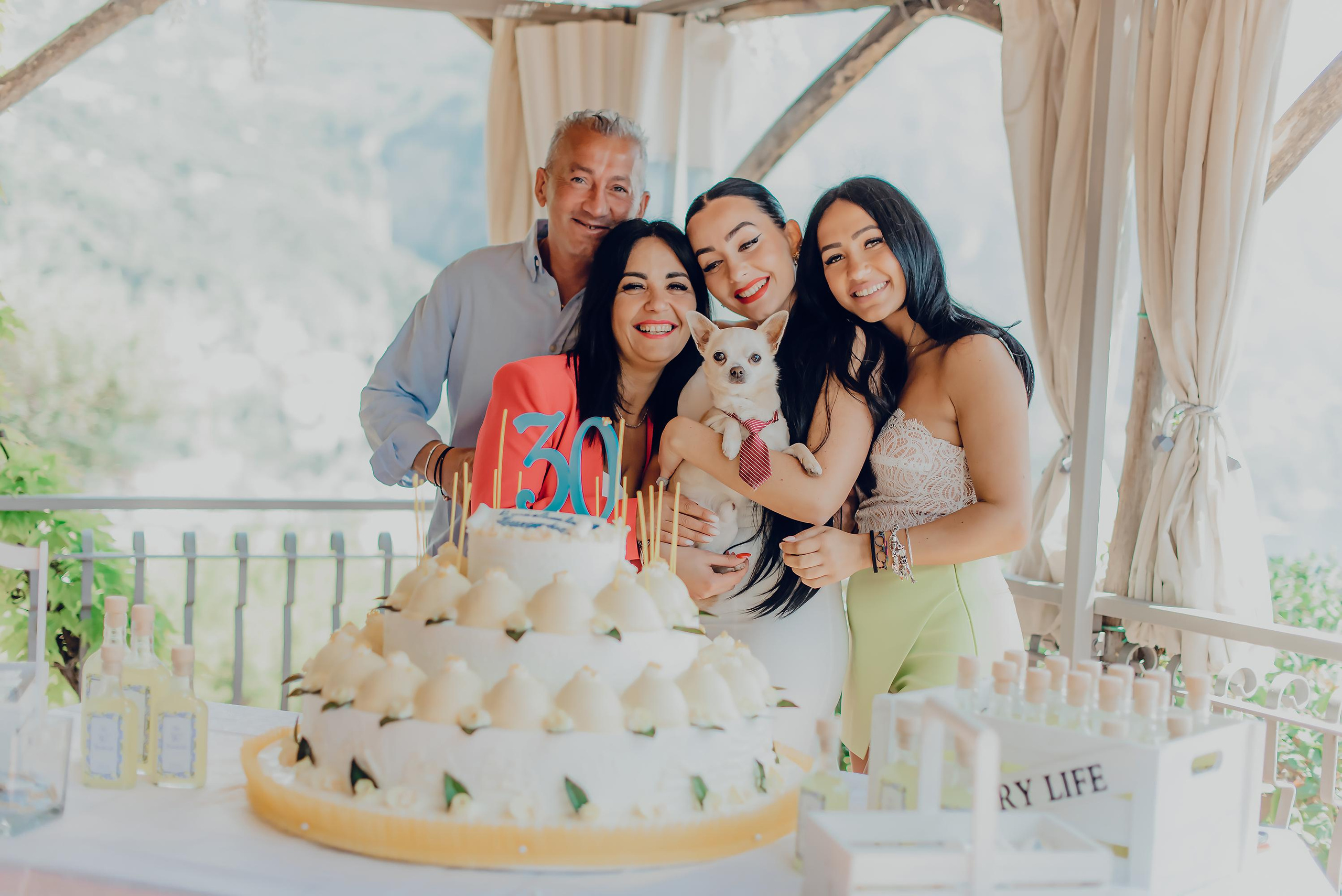 Compleanno di Alessandra. Ciao, benvenuta! Sono Anastasia la vostra fotografa per il matrimonio