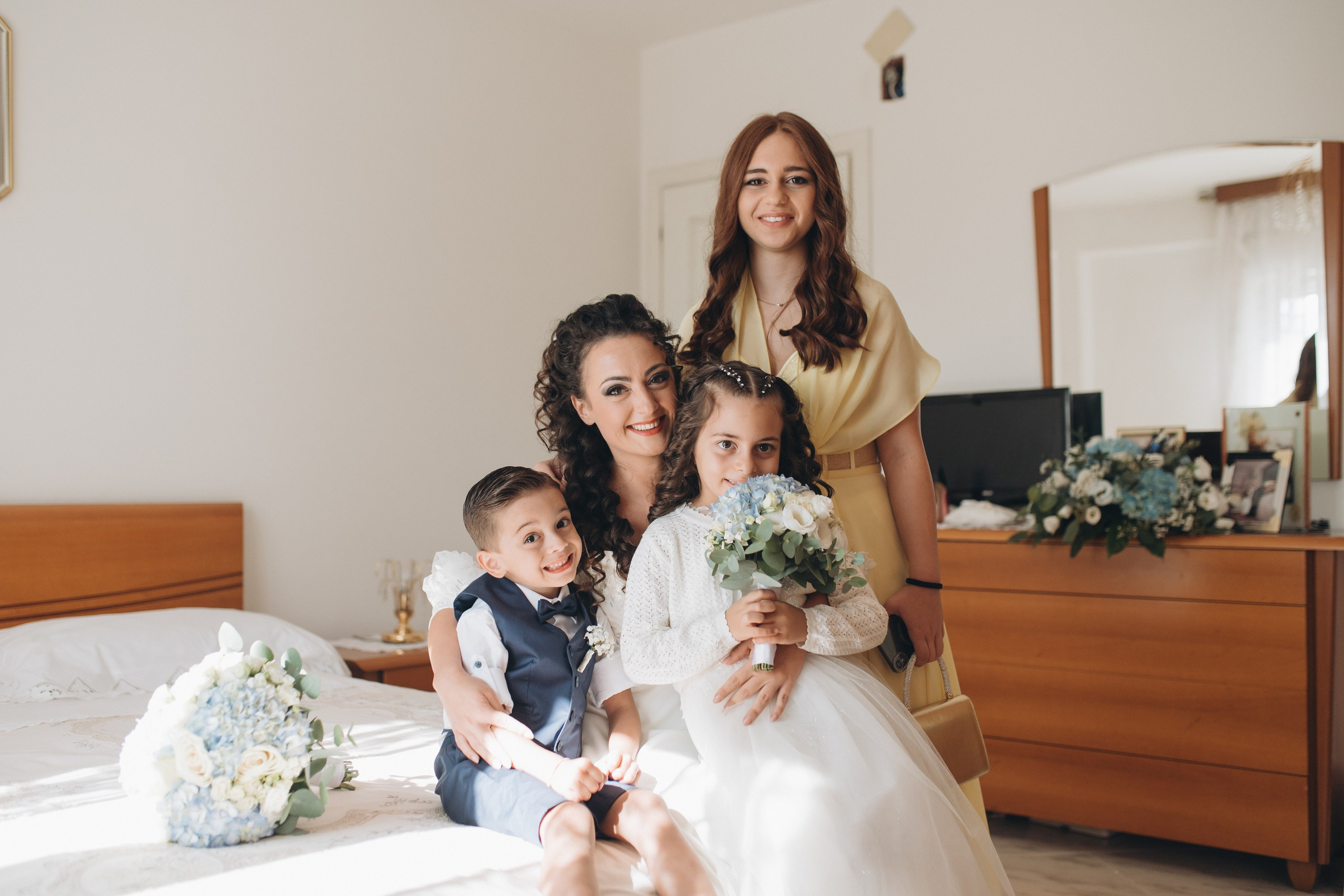 Marilù e Vittorio. Ciao, benvenuta! Sono Anastasia la vostra fotografa per il matrimonio