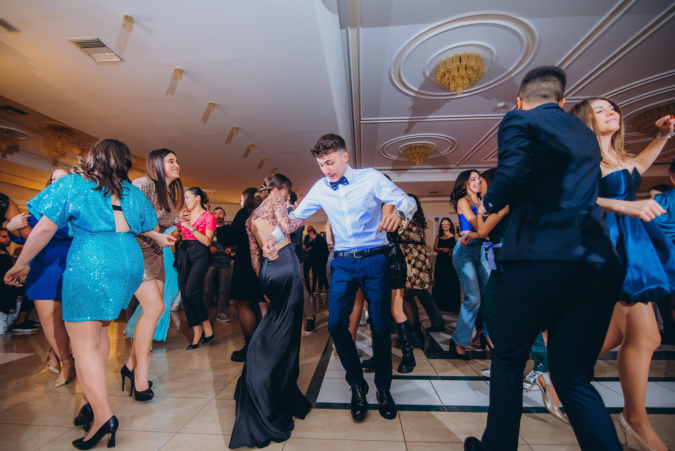 18 anni di Francesca. Ciao, benvenuta! Sono Anastasia la vostra fotografa per il matrimonio