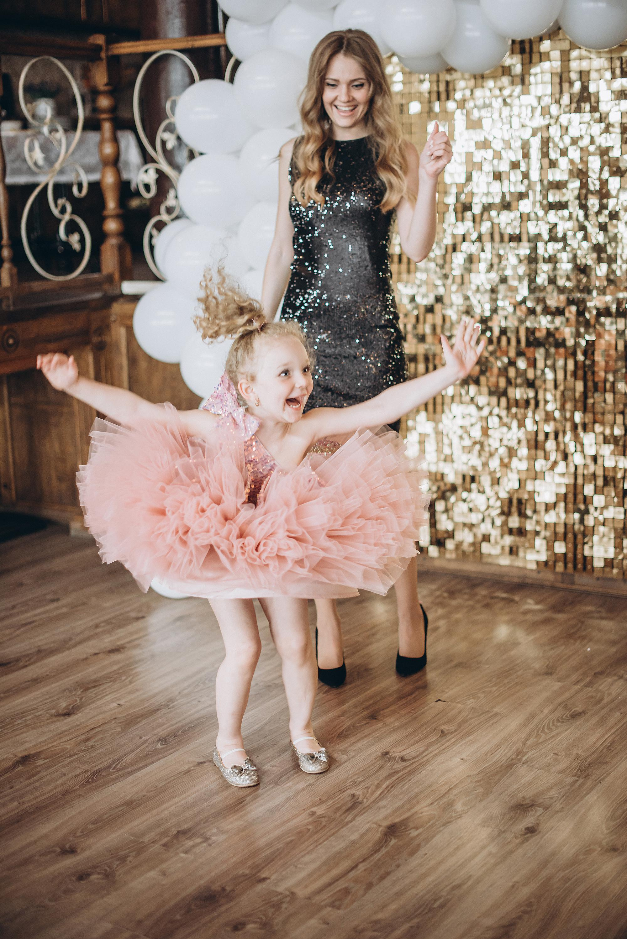 Kate. Ciao, benvenuta! Sono Anastasia la vostra fotografa per il matrimonio