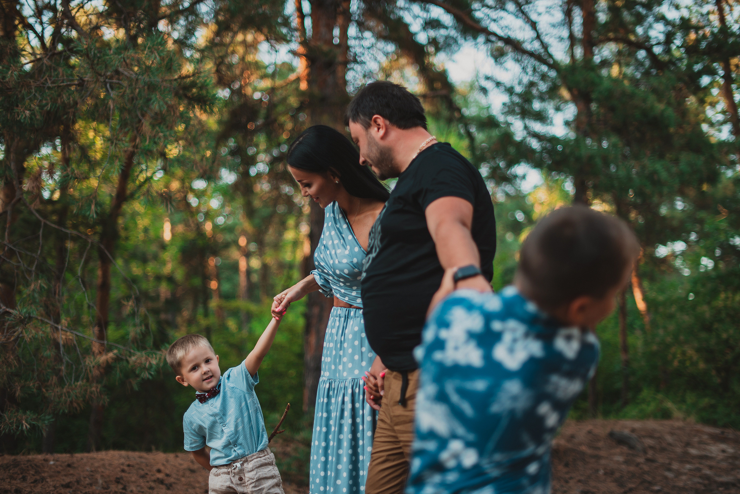 Foto di famiglia. Ciao, benvenuta! Sono Anastasia la vostra fotografa per il matrimonio